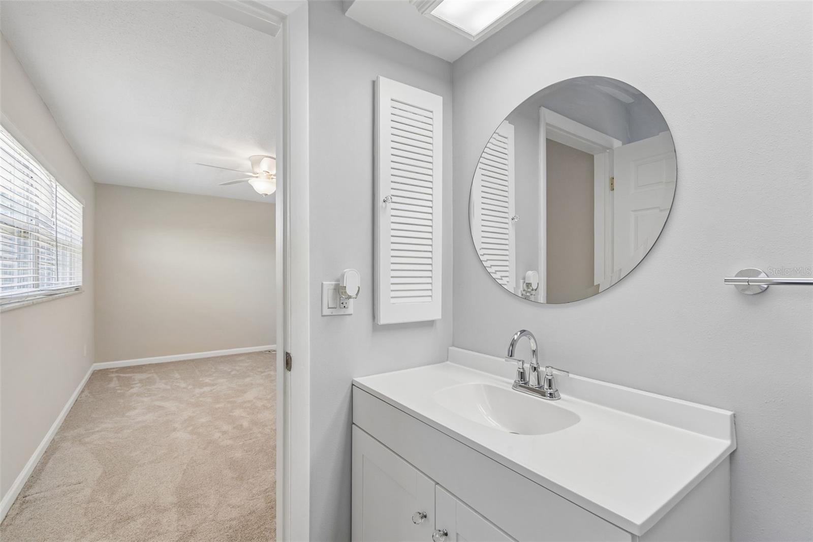 Primary En-Suite Bath