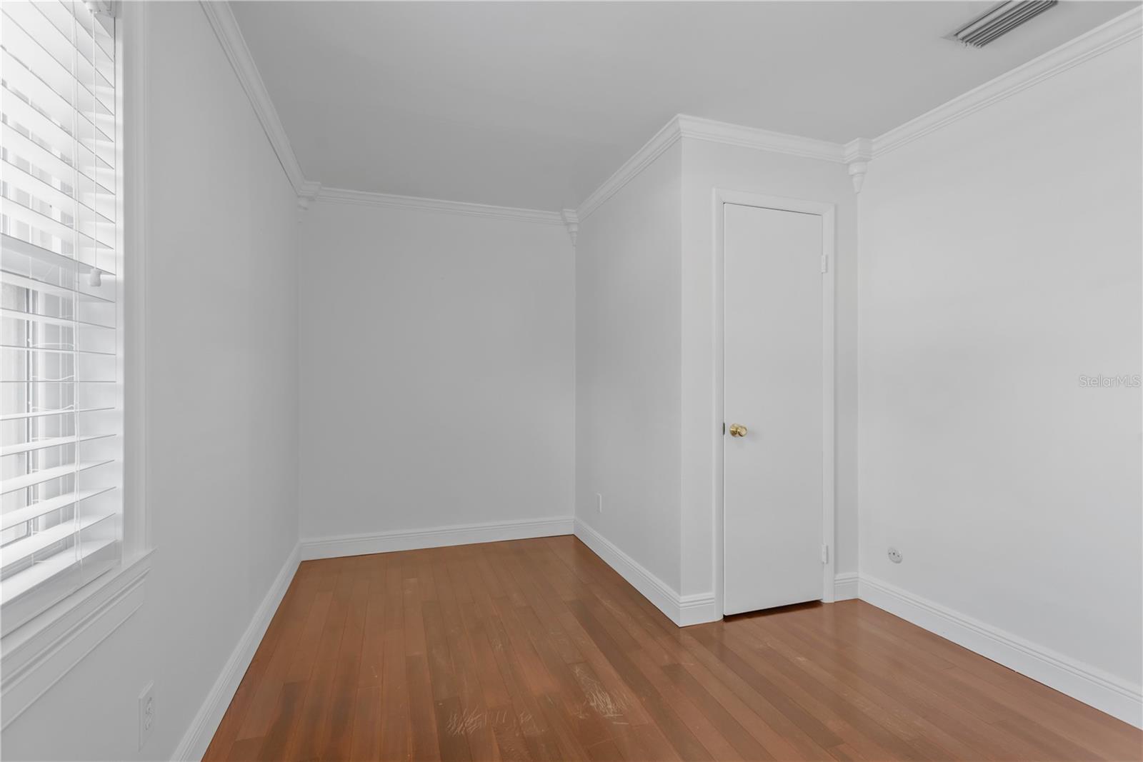 Den 3rd Bedroom