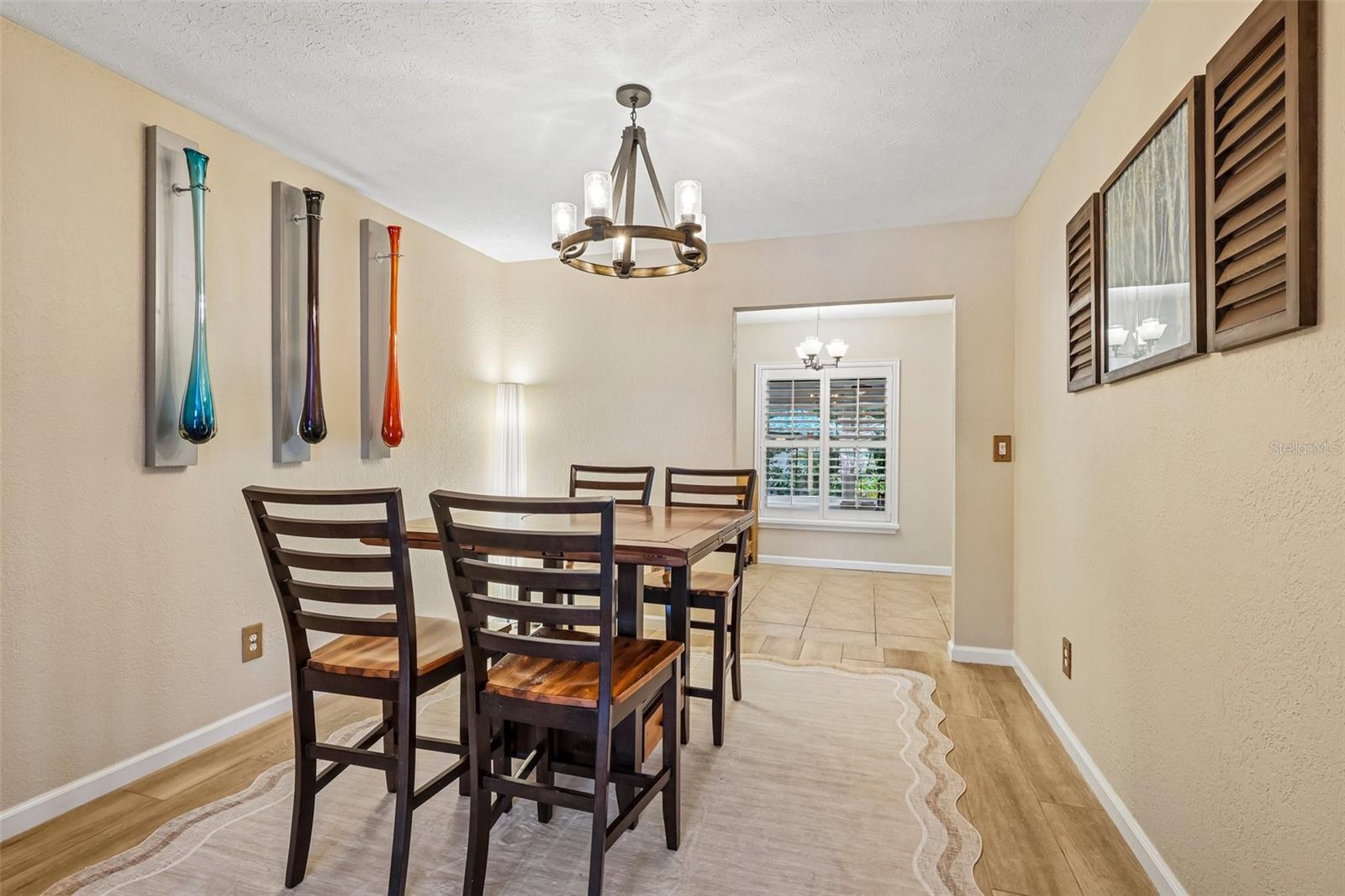 TB8525430