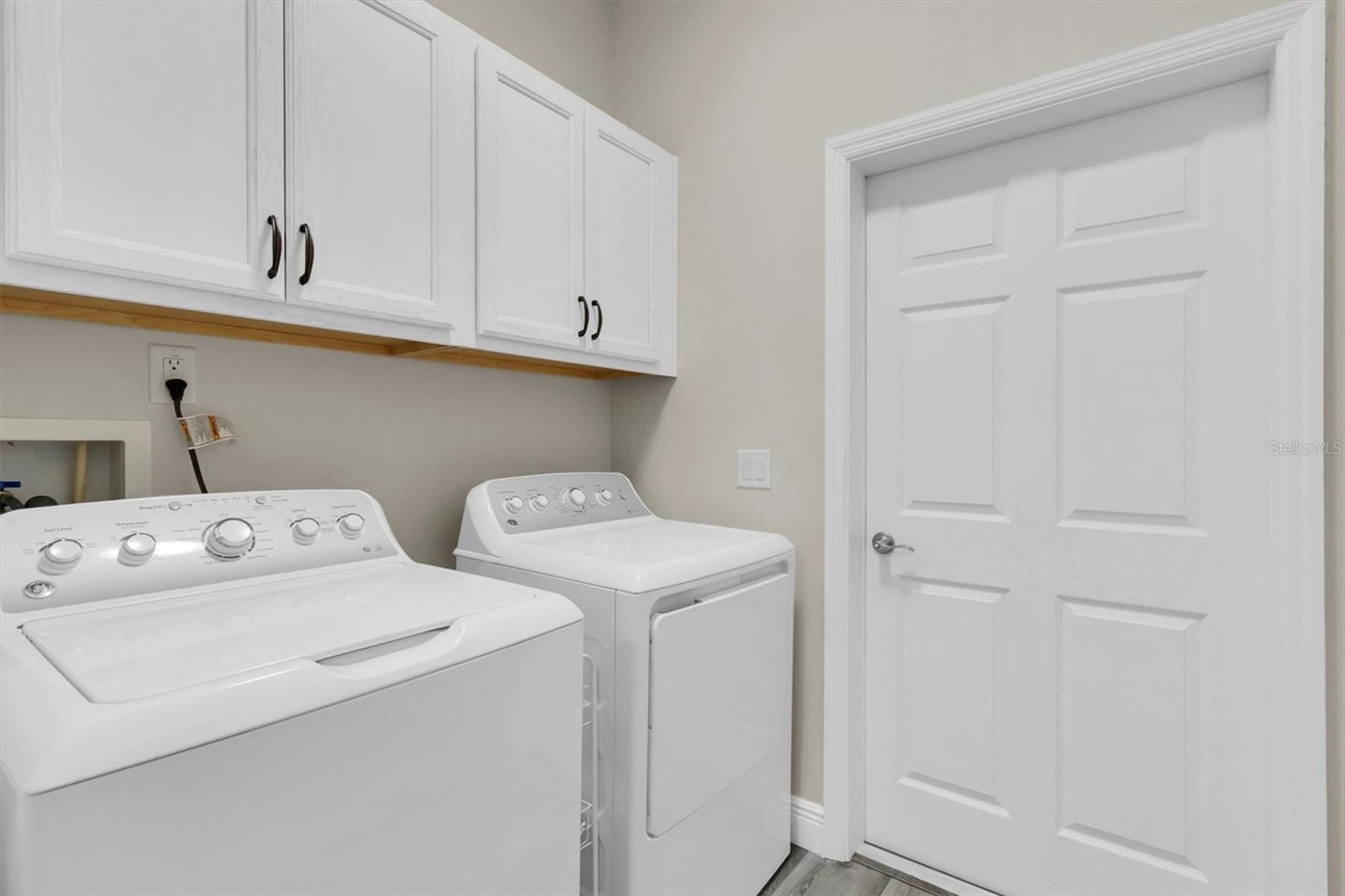 Laundry Rm