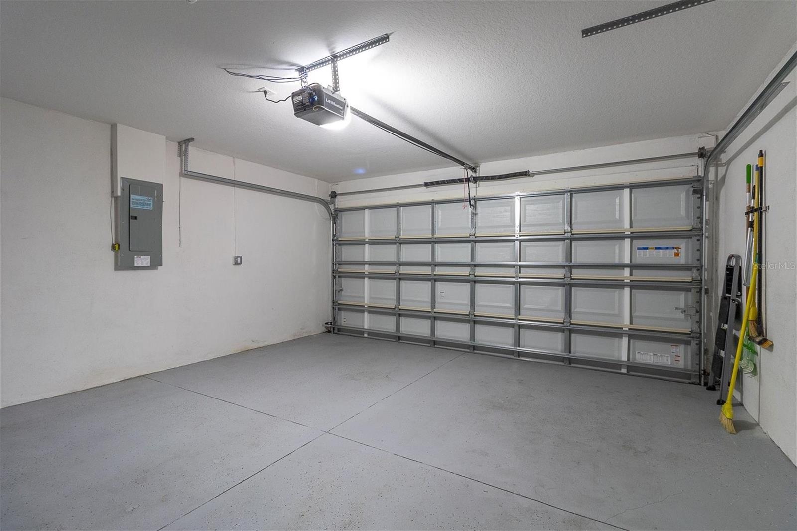 2 C Garage with epoxy Floor