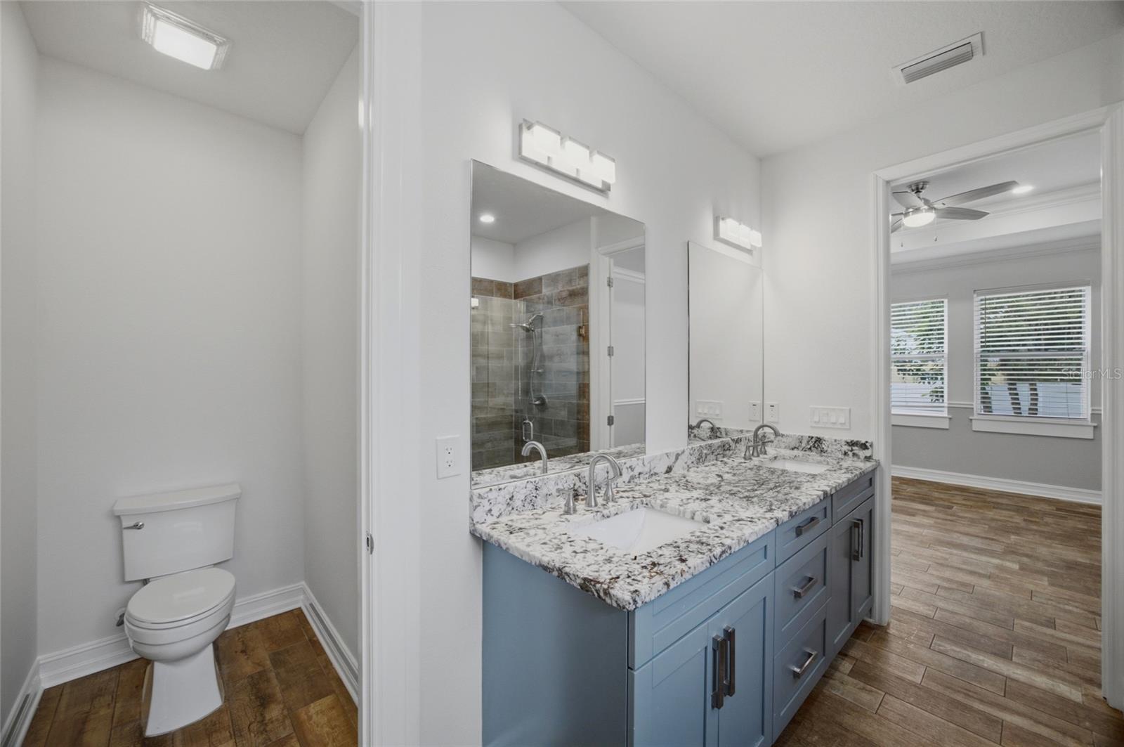 Primary Suite Bathroom