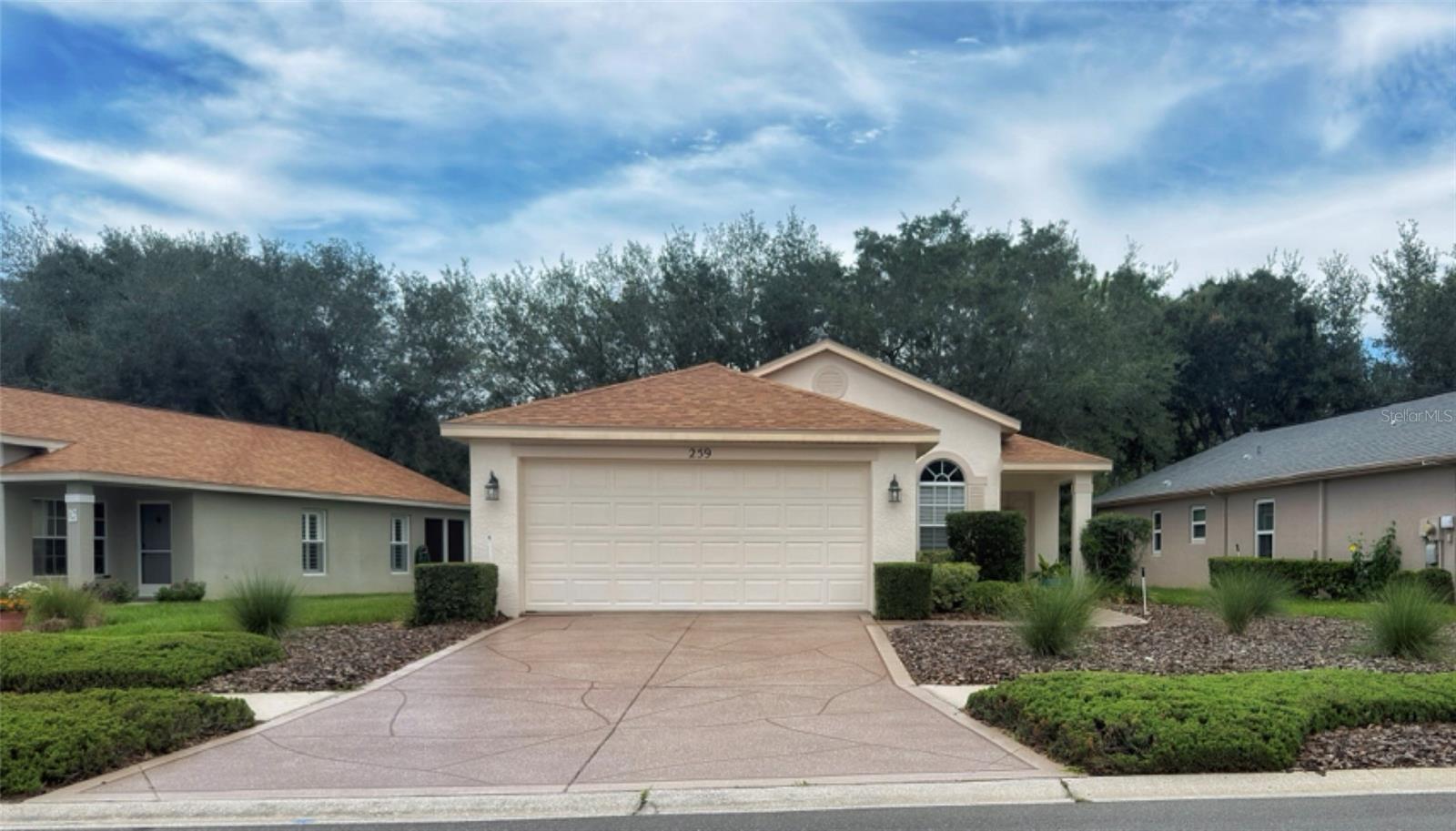 259 Center Oak Circle