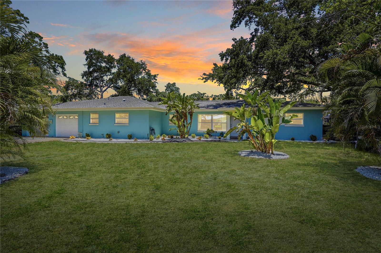 Ranch Style Waterfront Pool Home!
