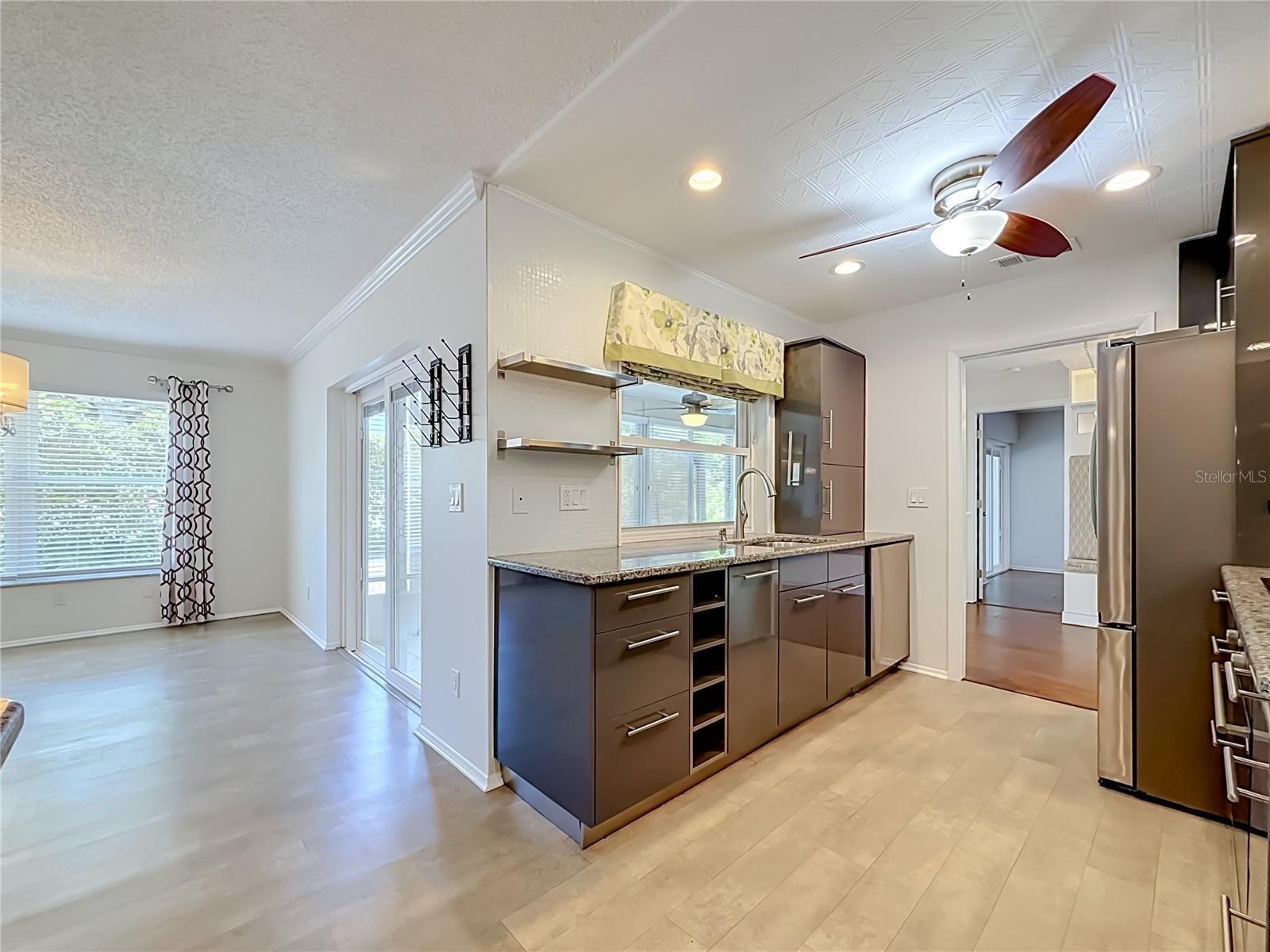 Kitchen - Family Room