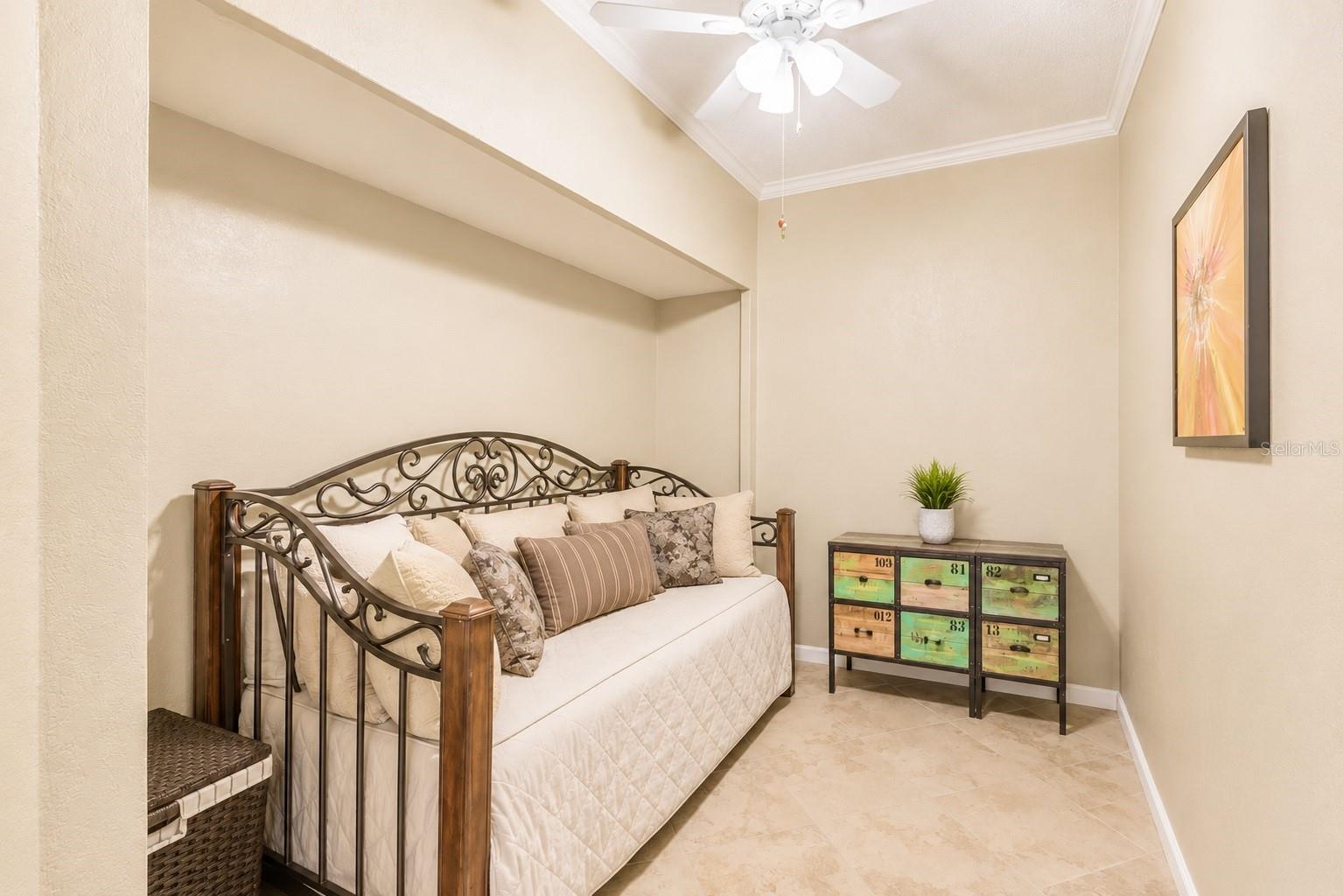 BONUS room.