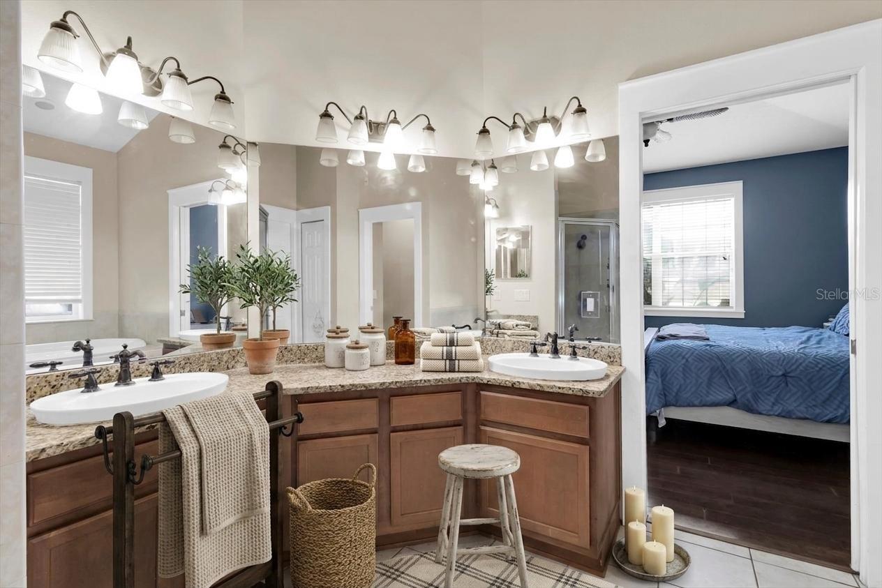 staged en-suite bathroom