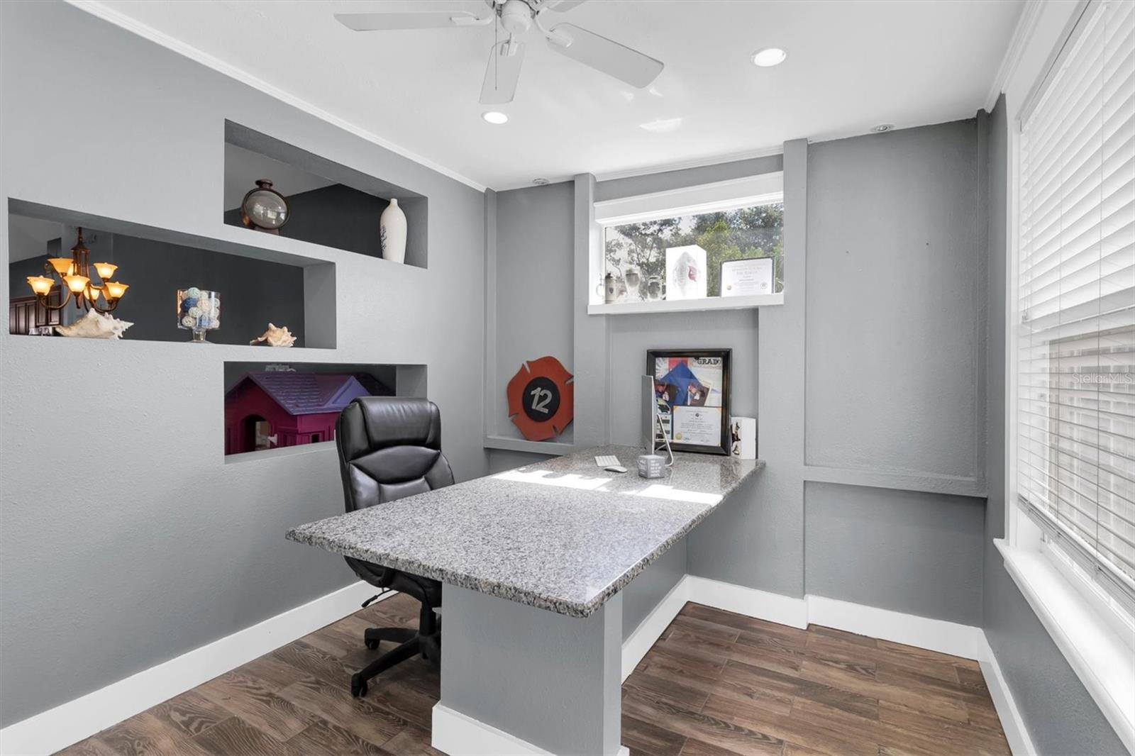 office next to Florida room