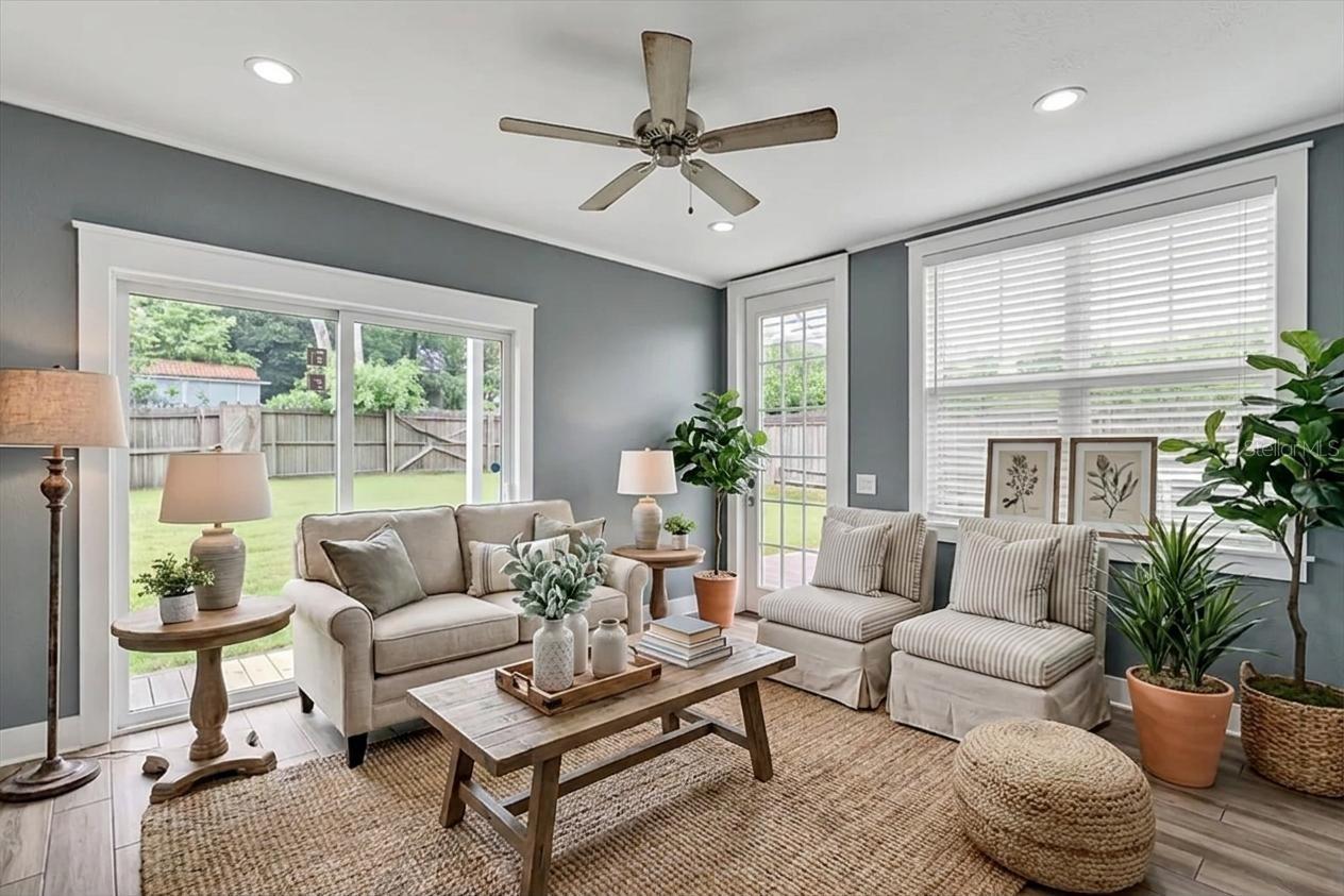 Florida room virtual staged