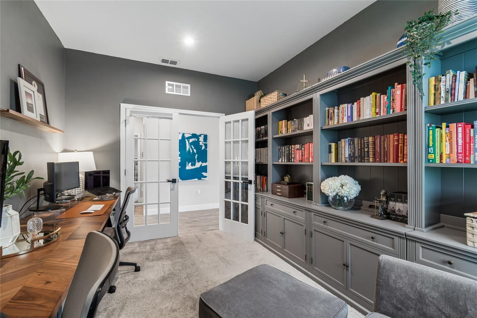 Private Study/Executive Study