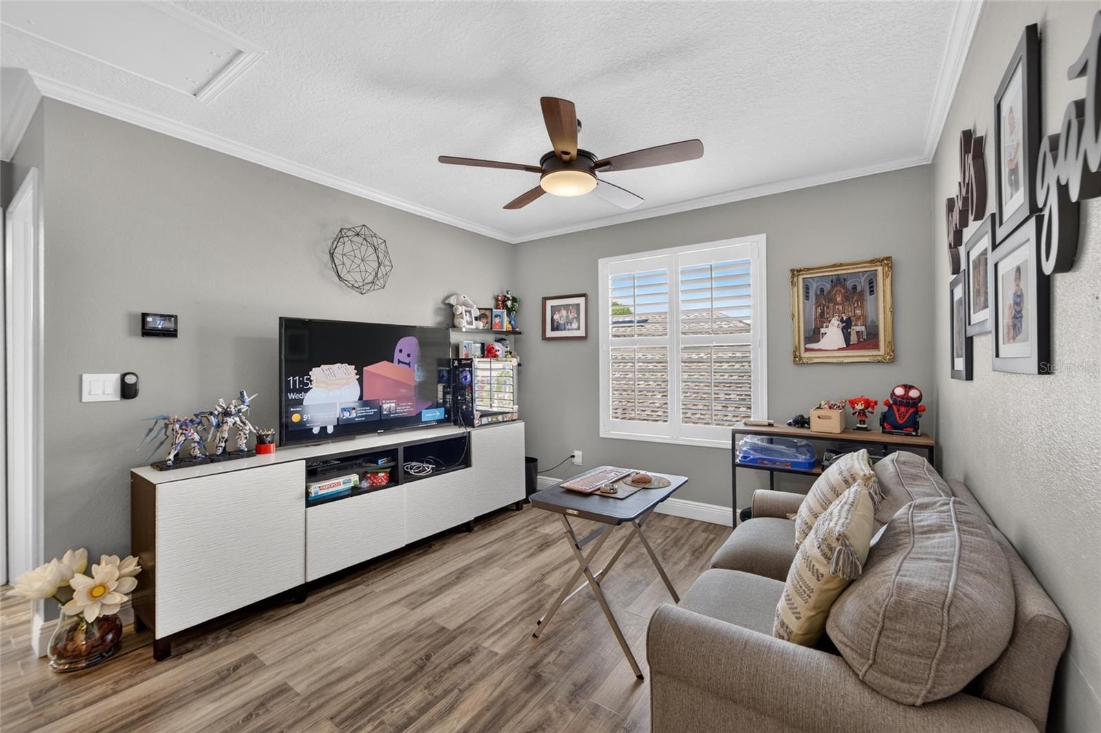 Upstairs Den/Game room