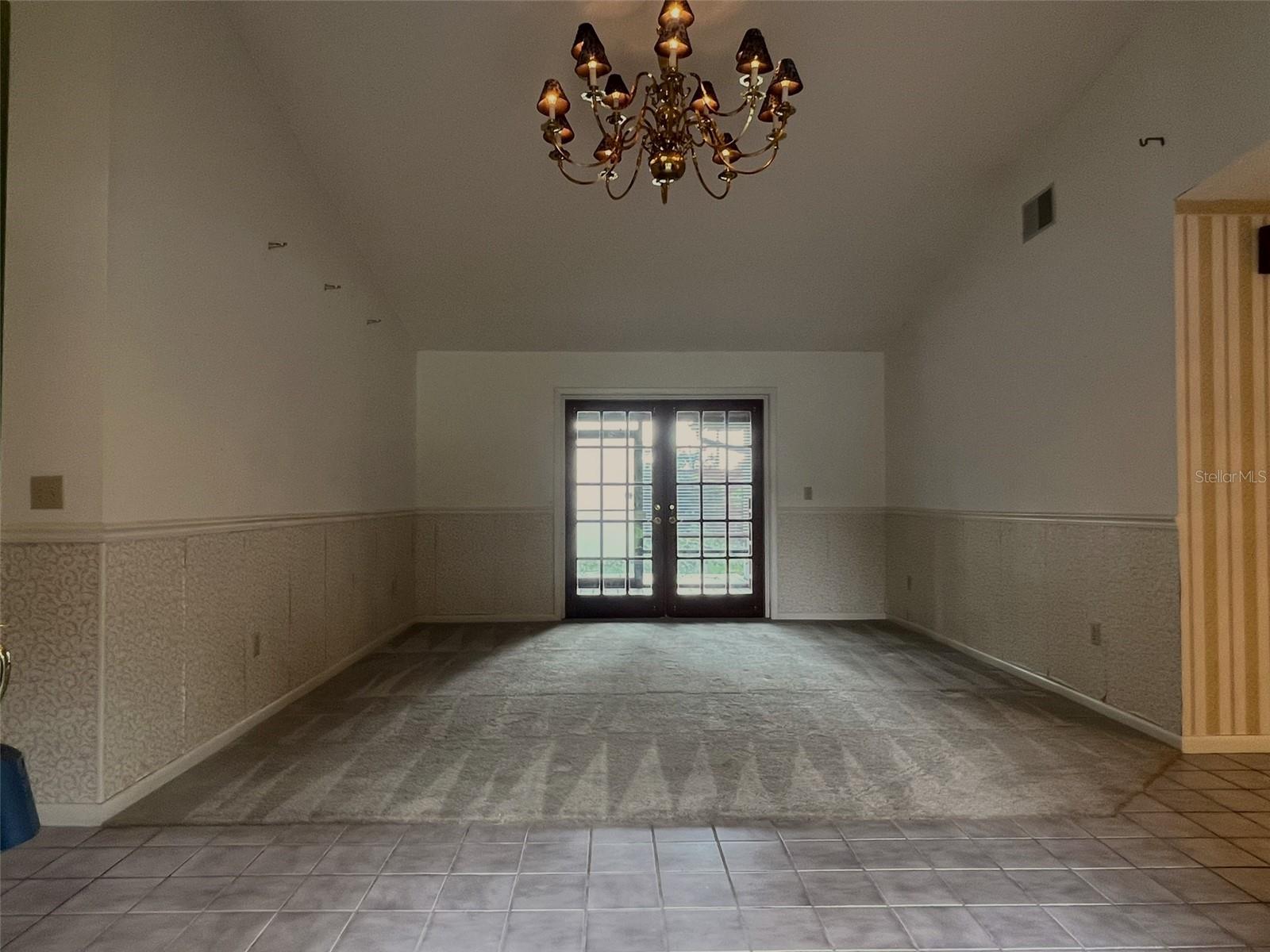 15x14 living room - French doors to patio