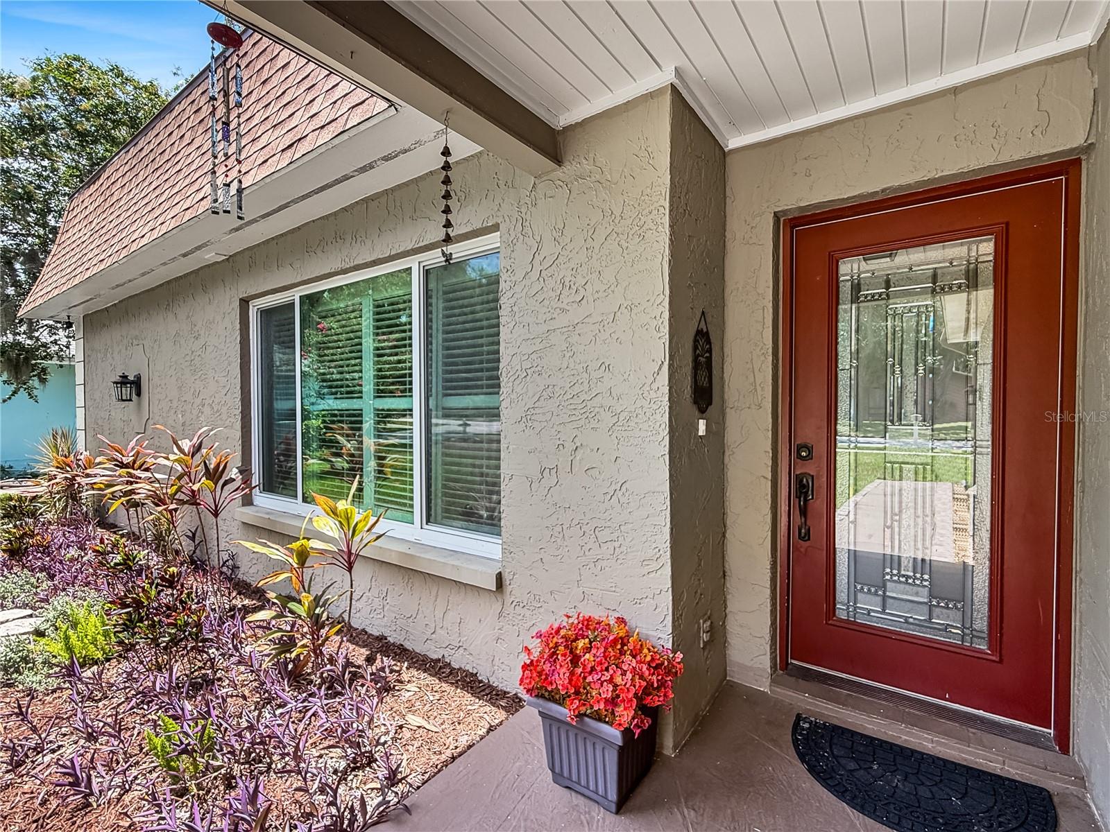1011 Winding Oak - Front Entry