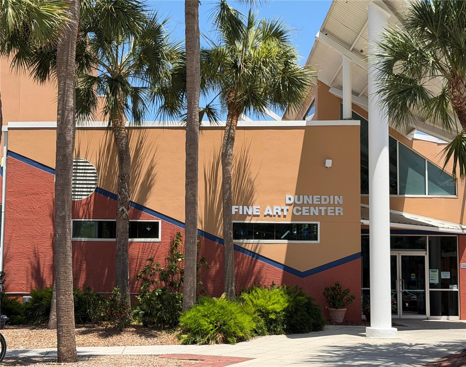 Dunedin Fine Arts Center