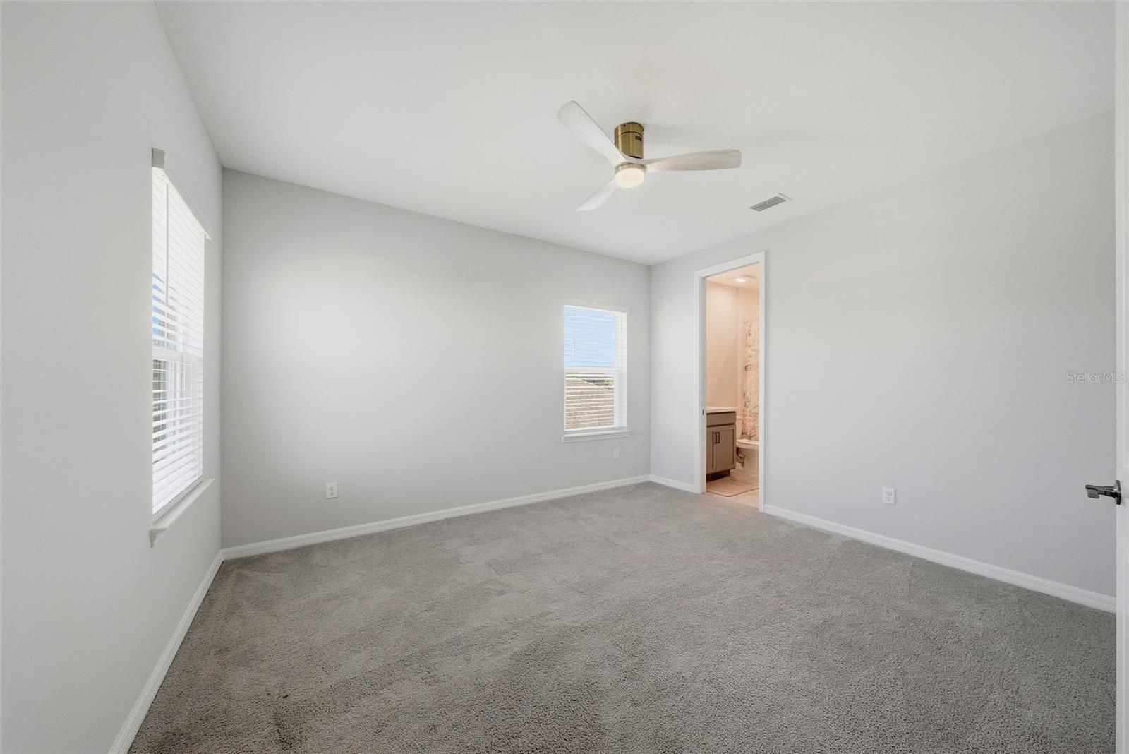 Extra room that can be used as a 5th bedroom, office, playroom etc.