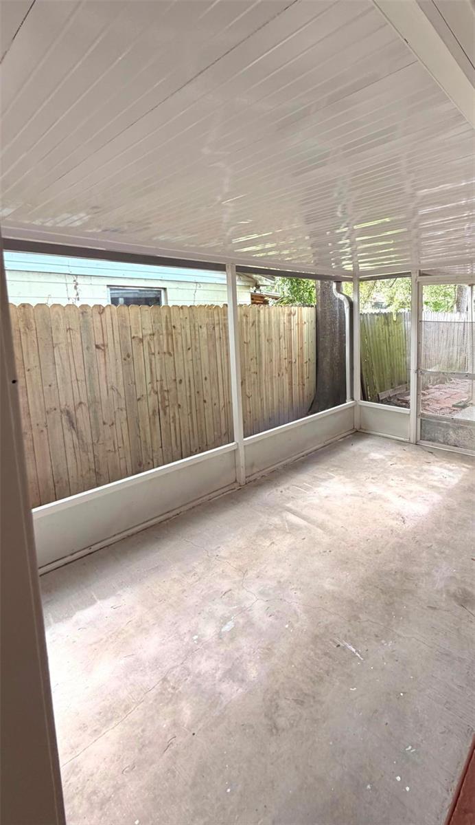 Screened in Porch