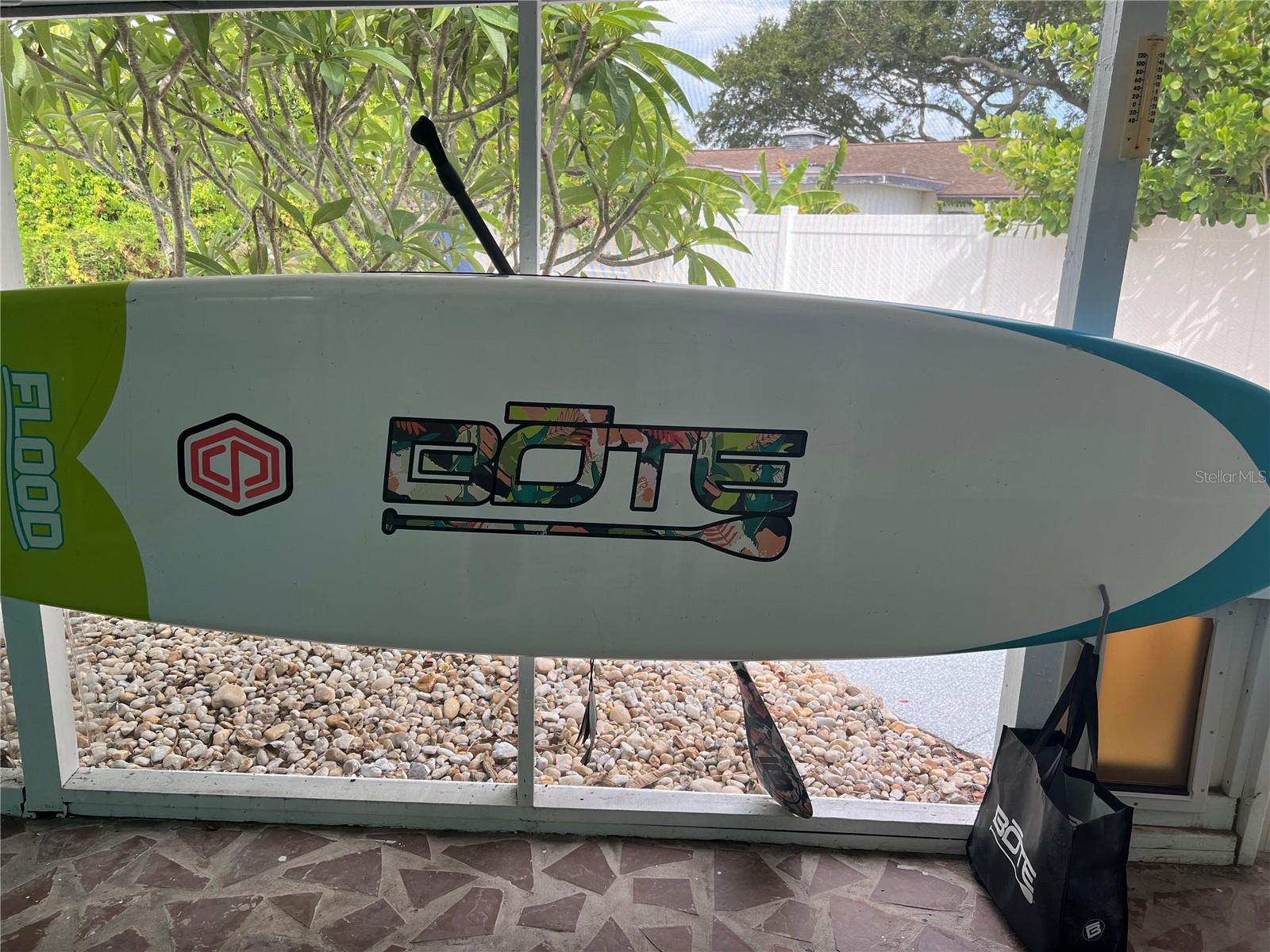 Paddleboard