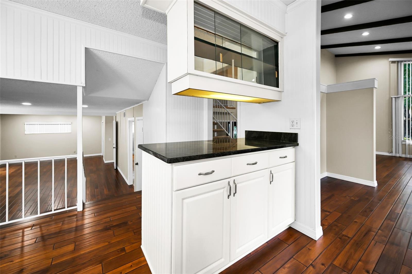 Buffett with glass cabinet for preparation, serving or coffee bar!
