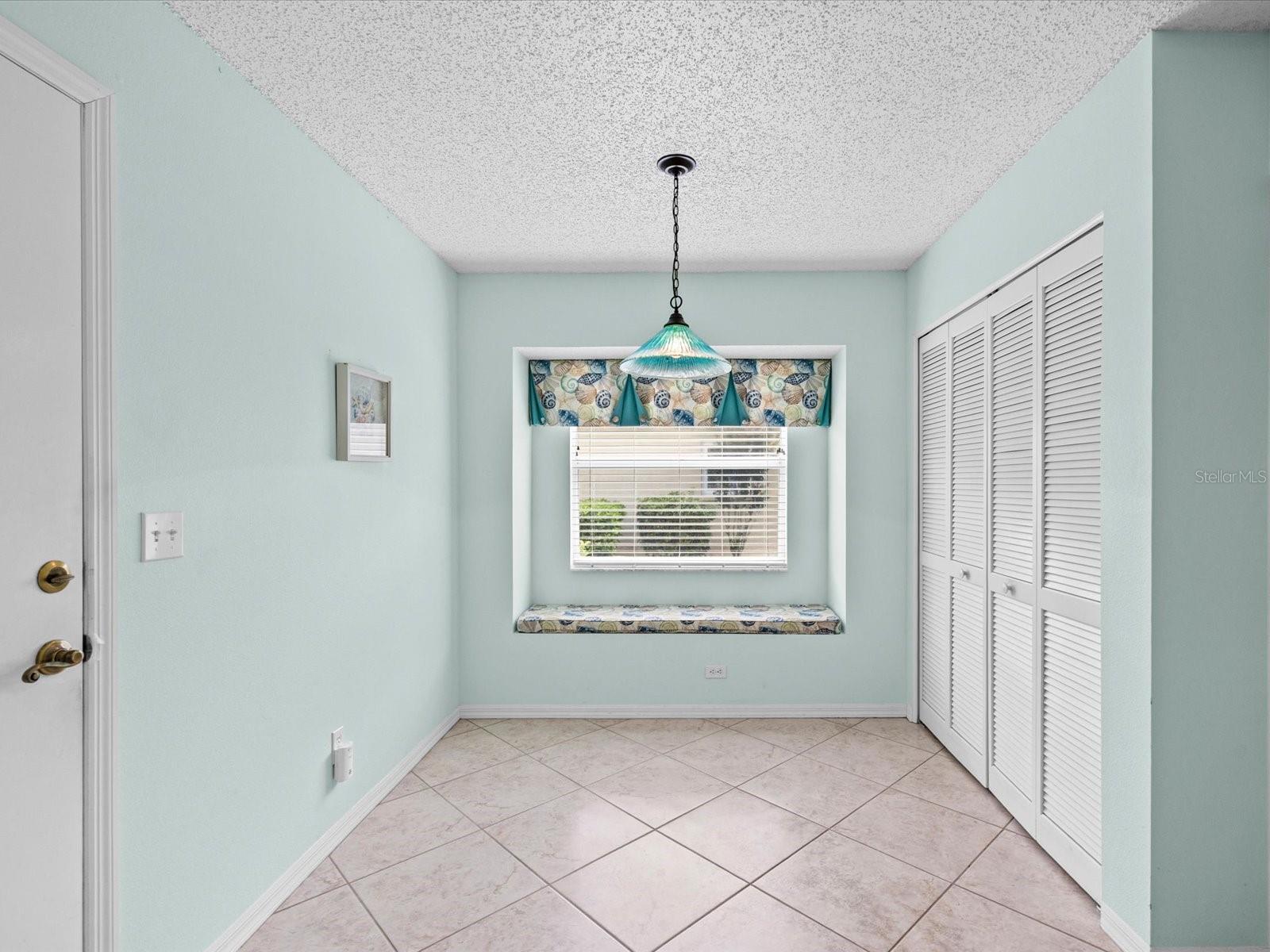 Breakfast Area with laundry closet
