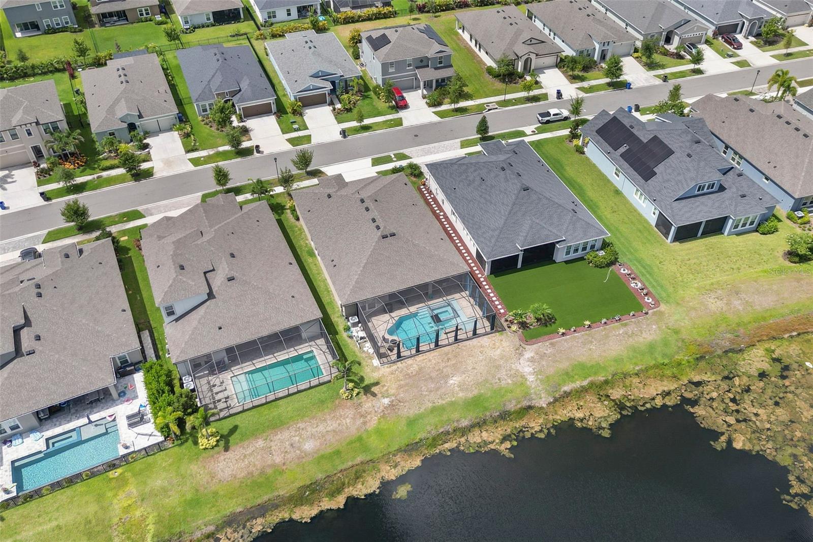 C7528084