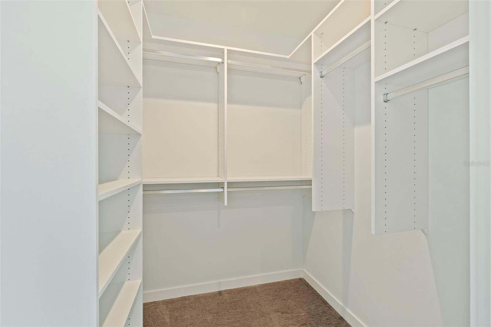 Custom California Closet