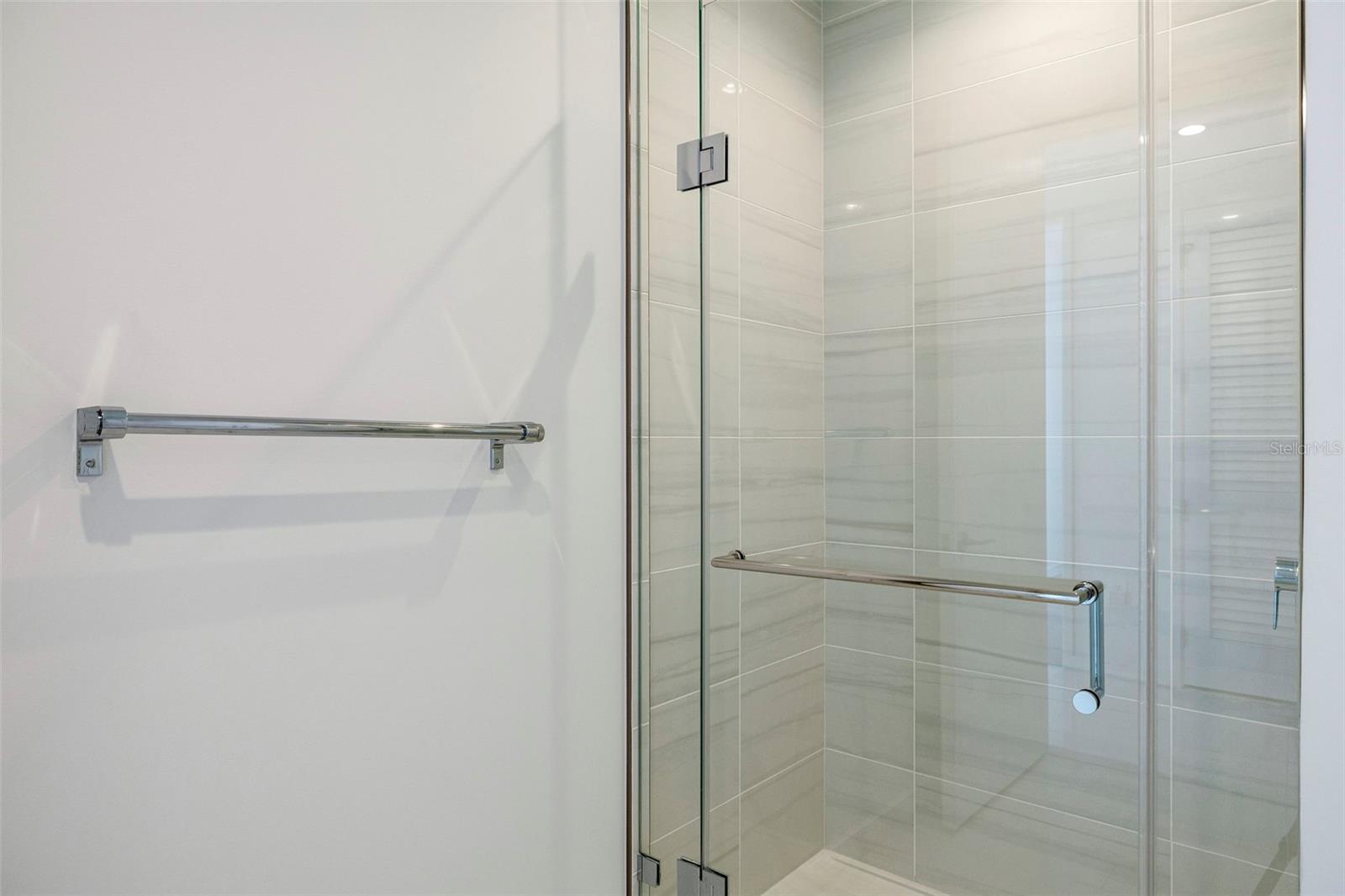 Upgrade Towel Bar