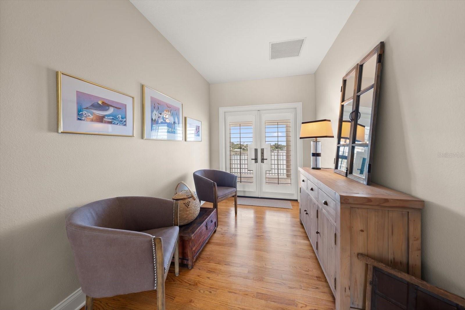 Additional office/flex space