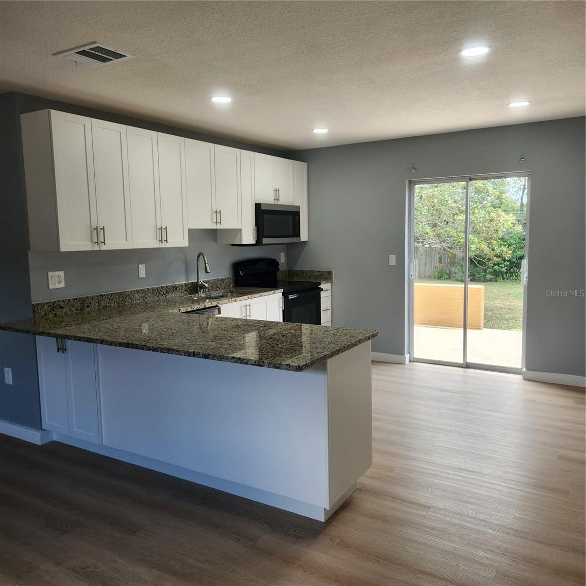Breakfast Bar