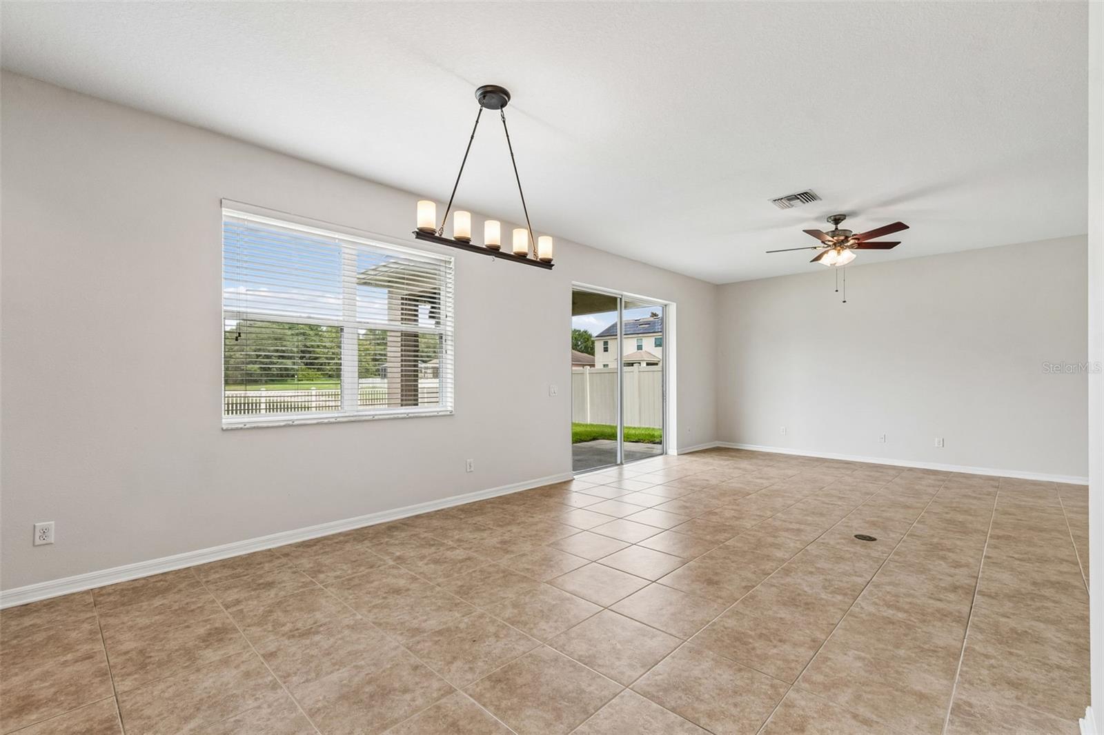 dining/family room