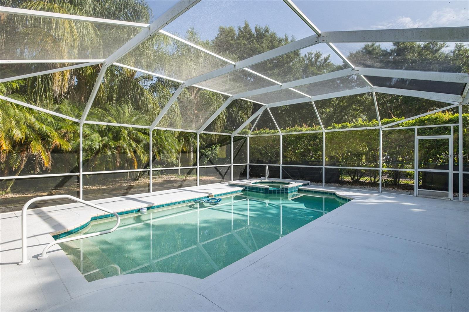 Screened In Pool/Spa