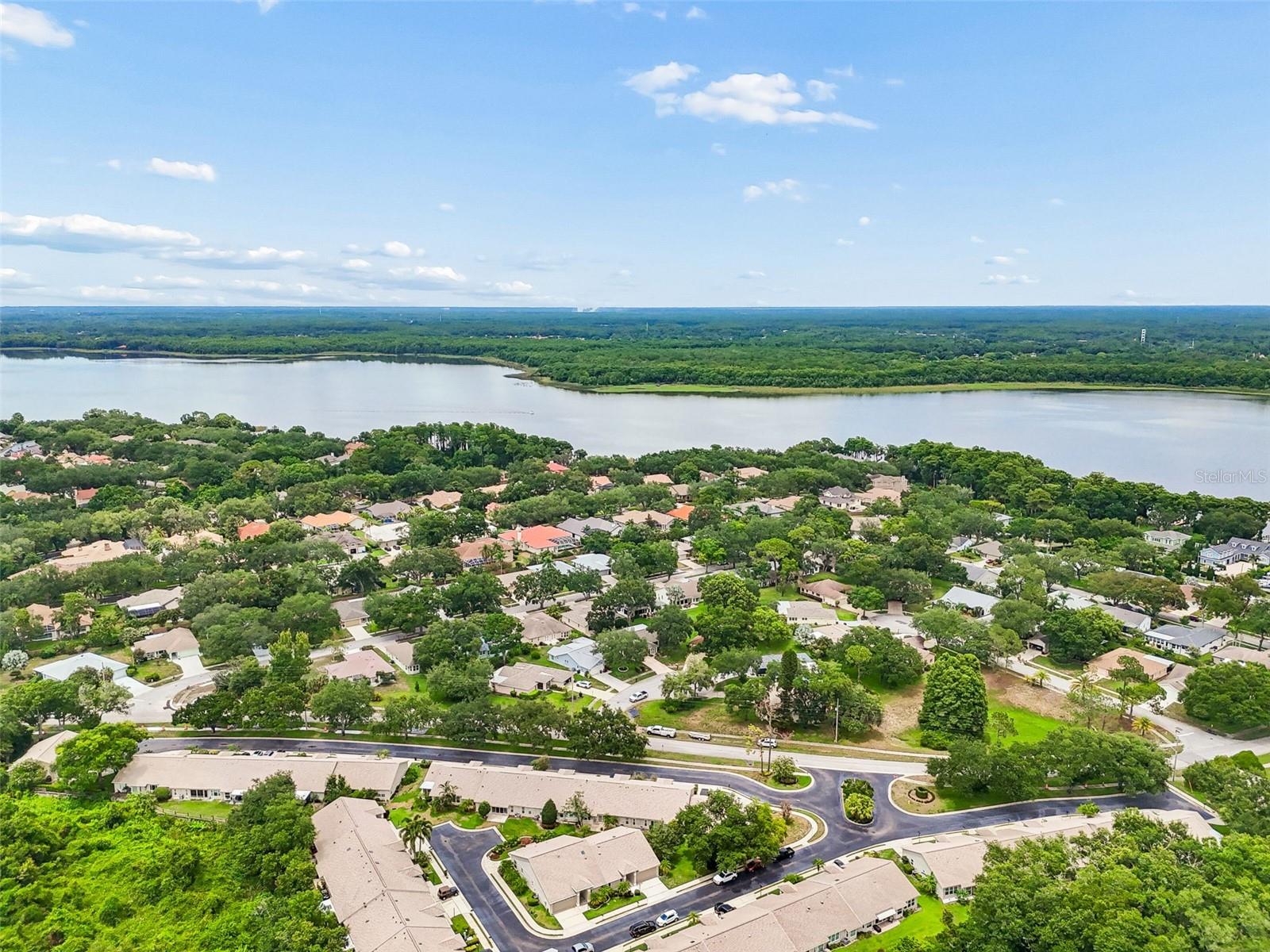 Close to The Lodge with Pool, docks, boat ramp, golf course