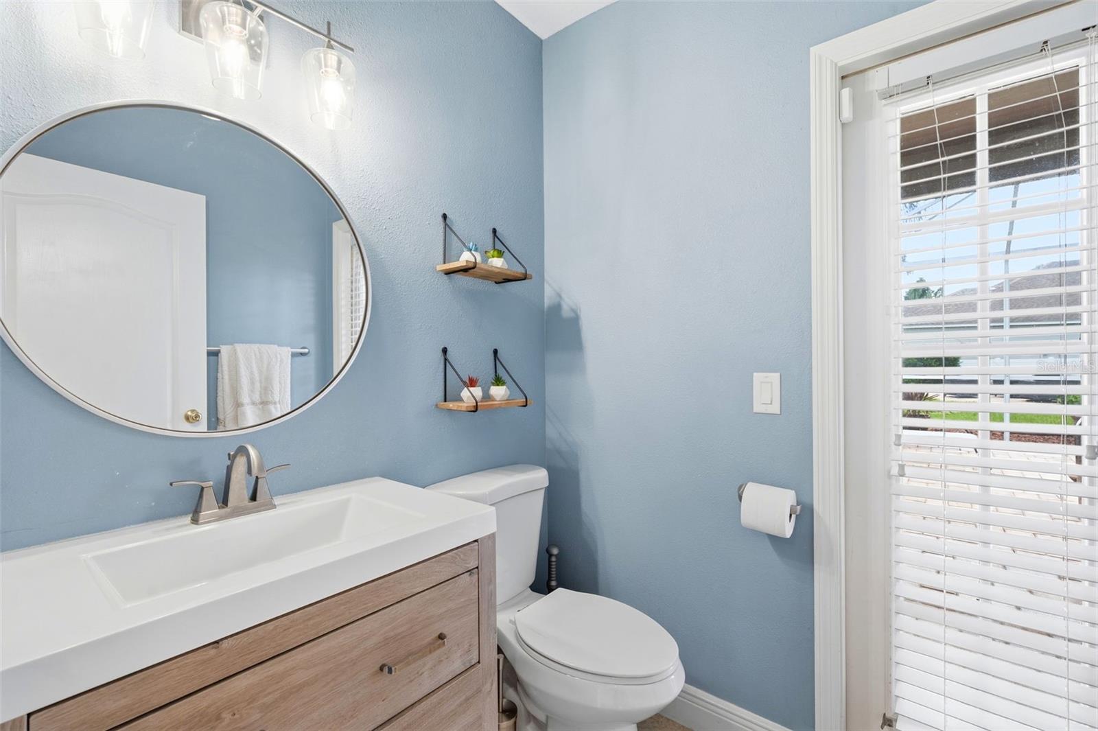 POOL BATH ROOM