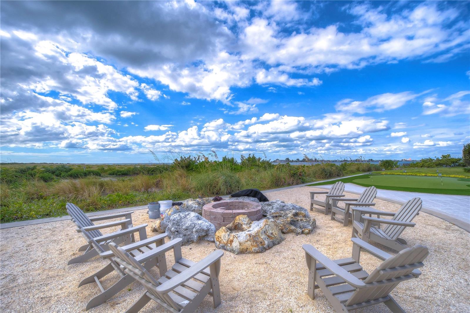 Fire pit