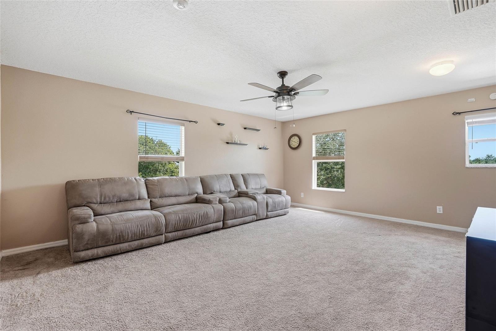 2nd Floor Loft