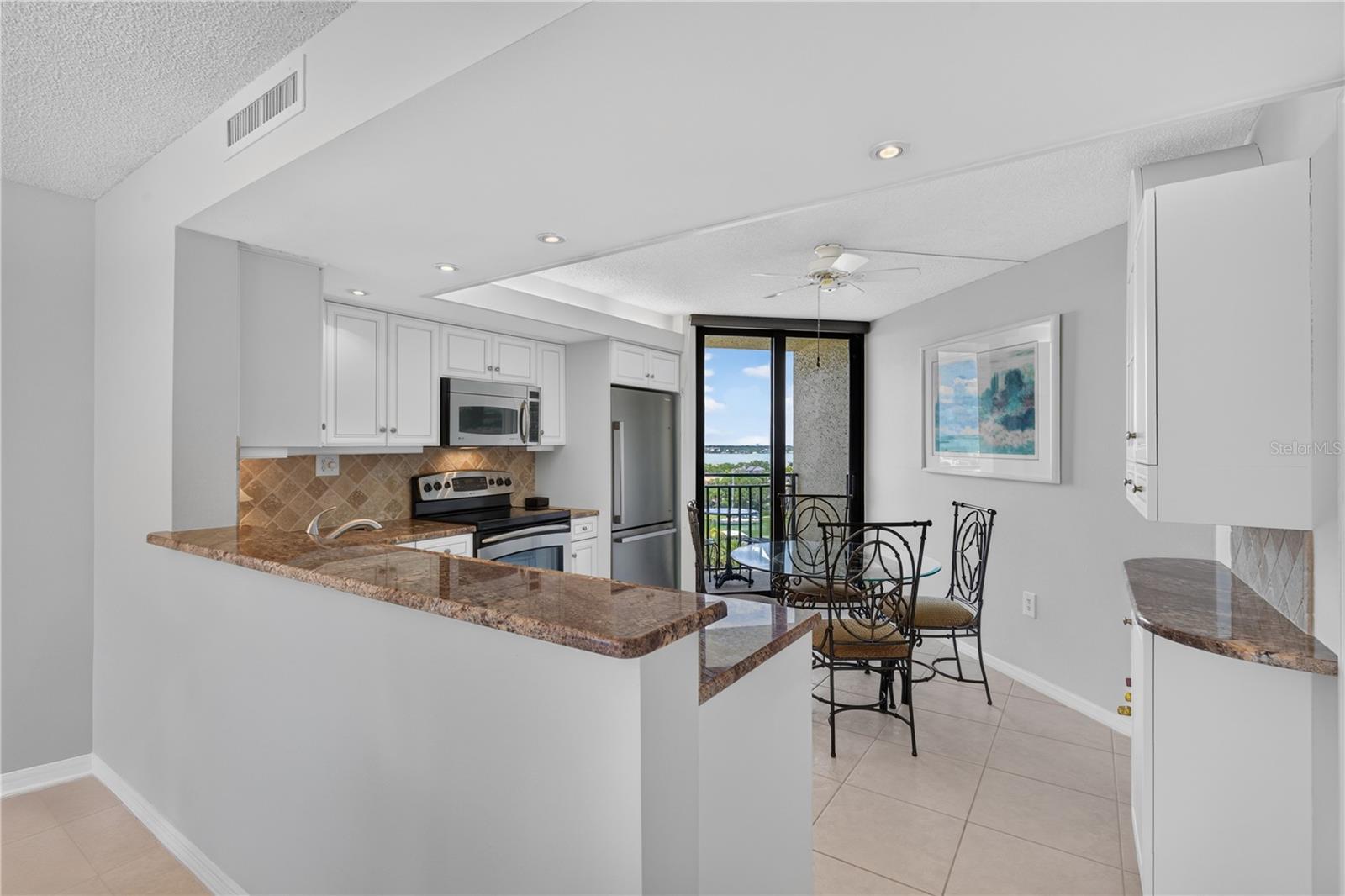 Open Kitchen
