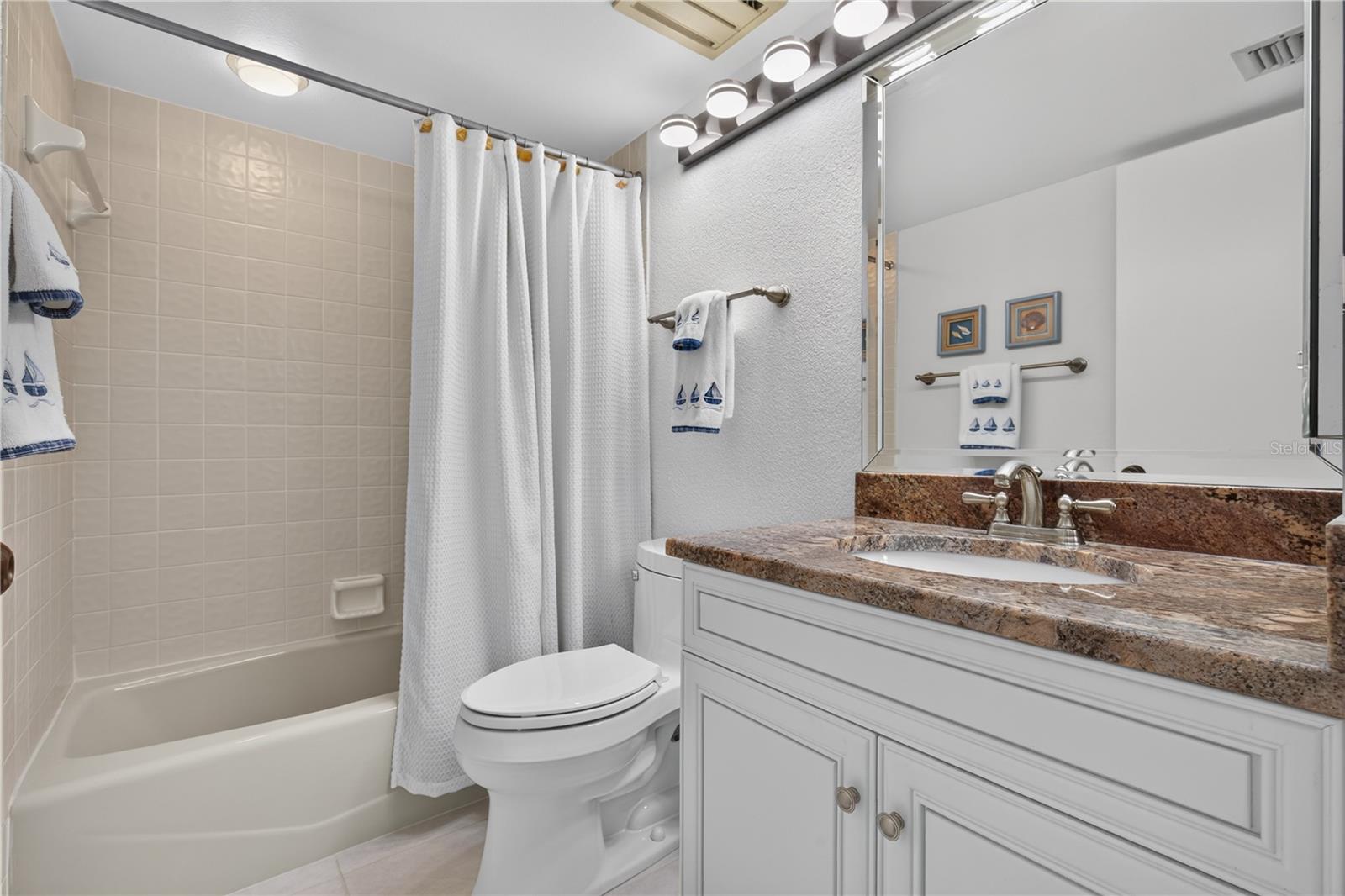 Guest Suite Bath