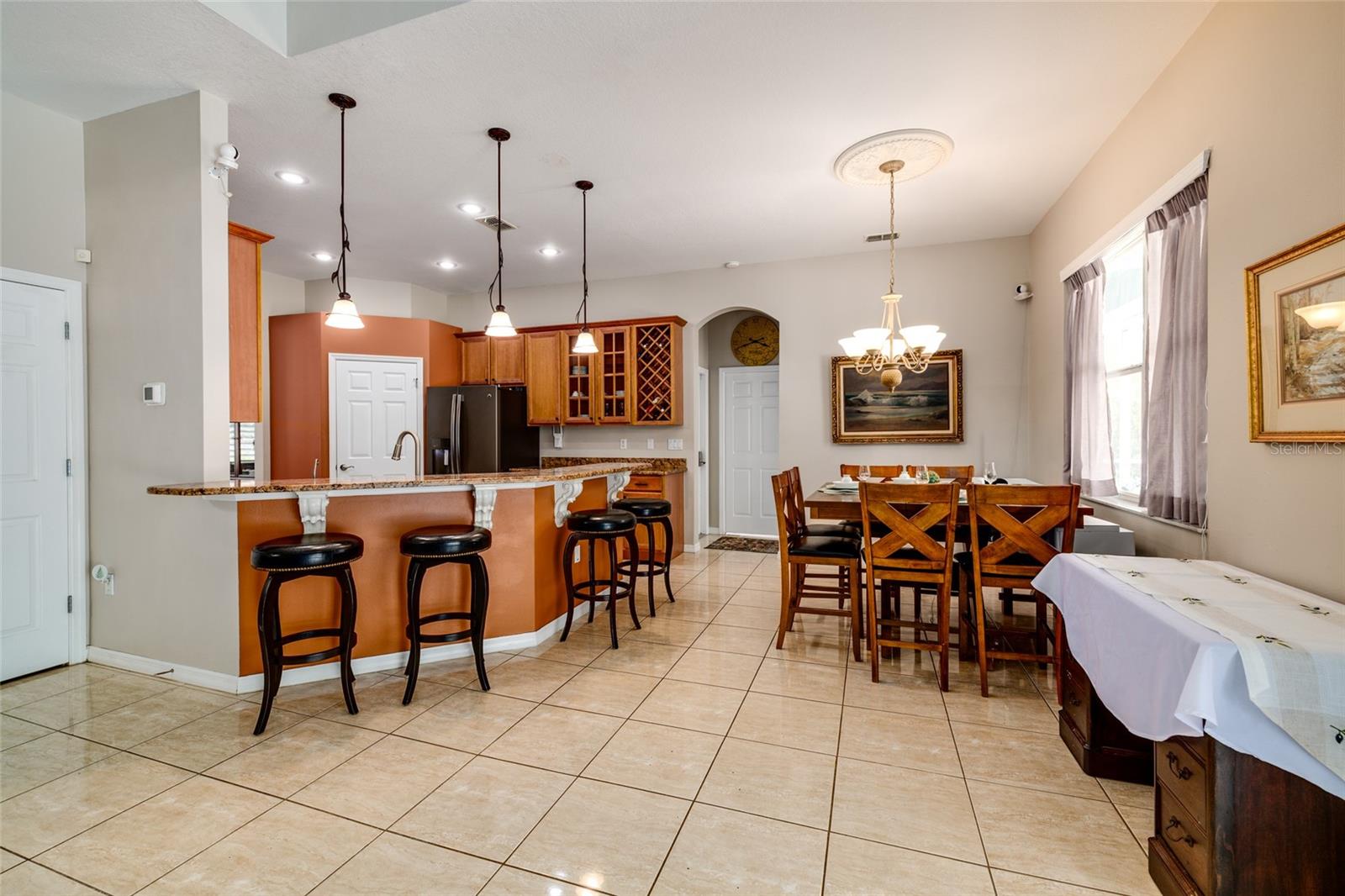 Kitchen/Dinette