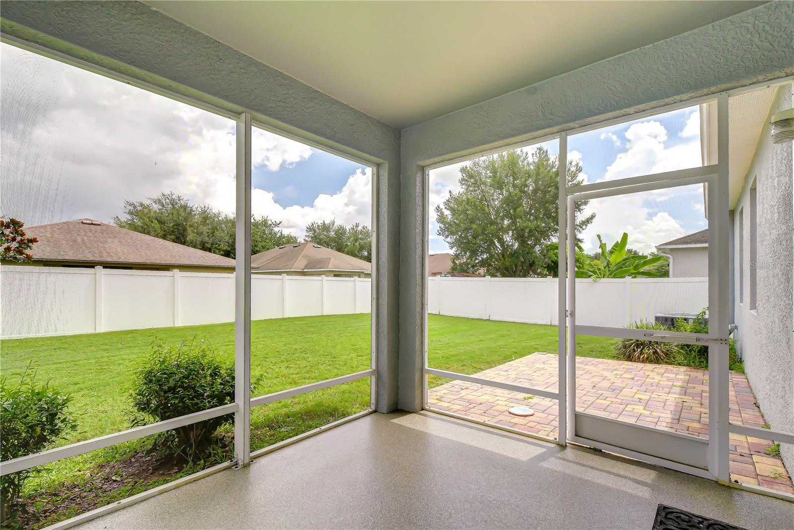 Ideal for outdoor dining and entertaining.