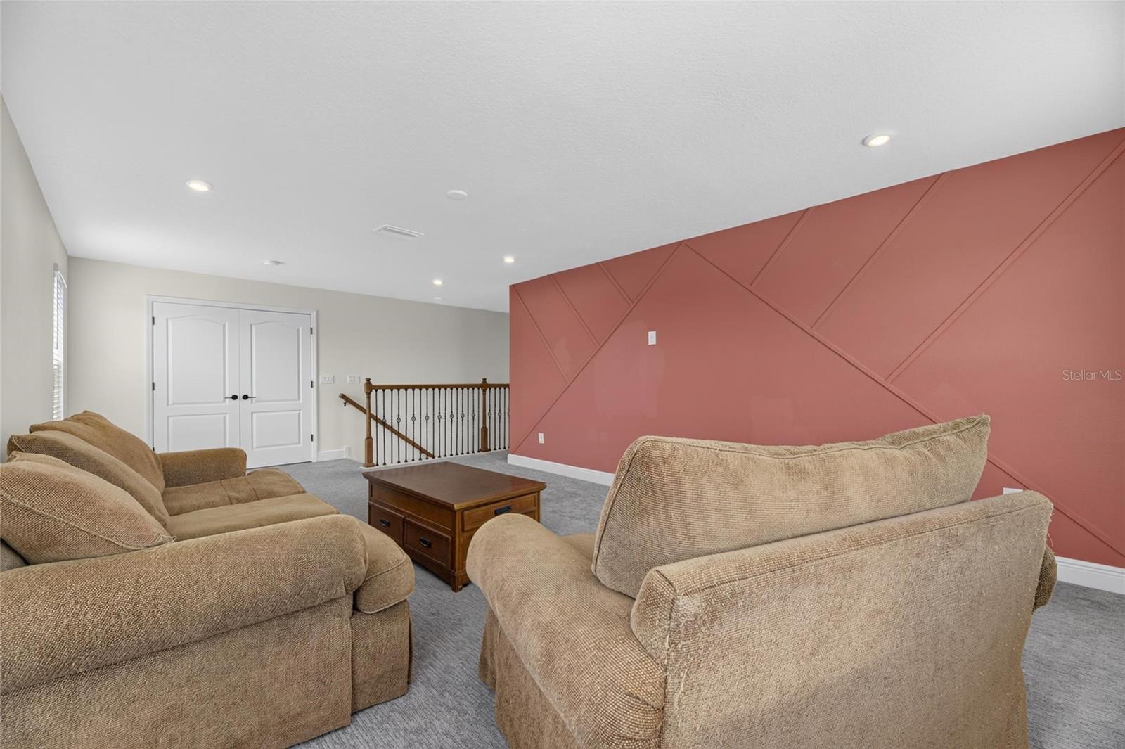 Spacious bonus room