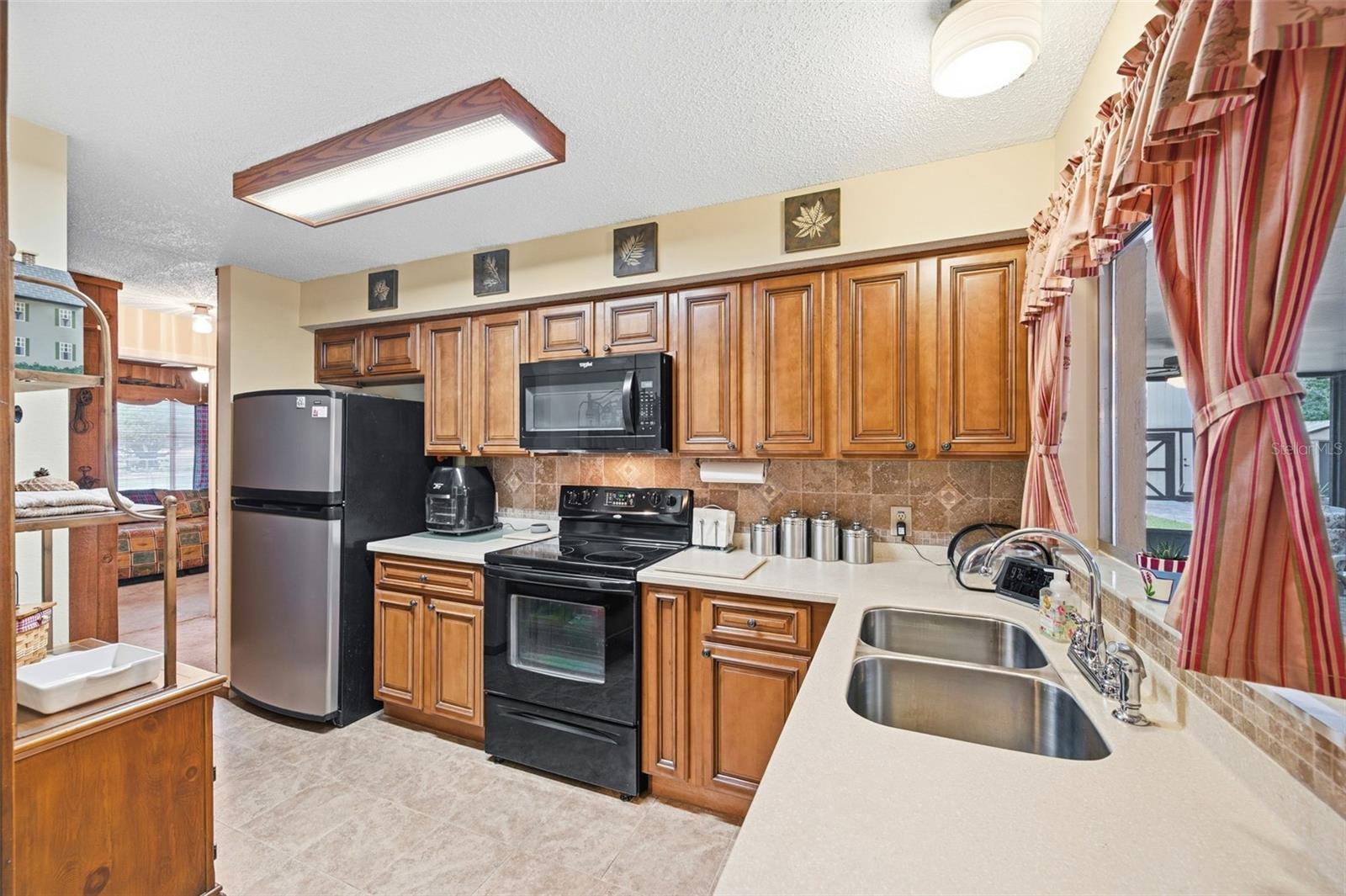Kitchen has been remodeled.