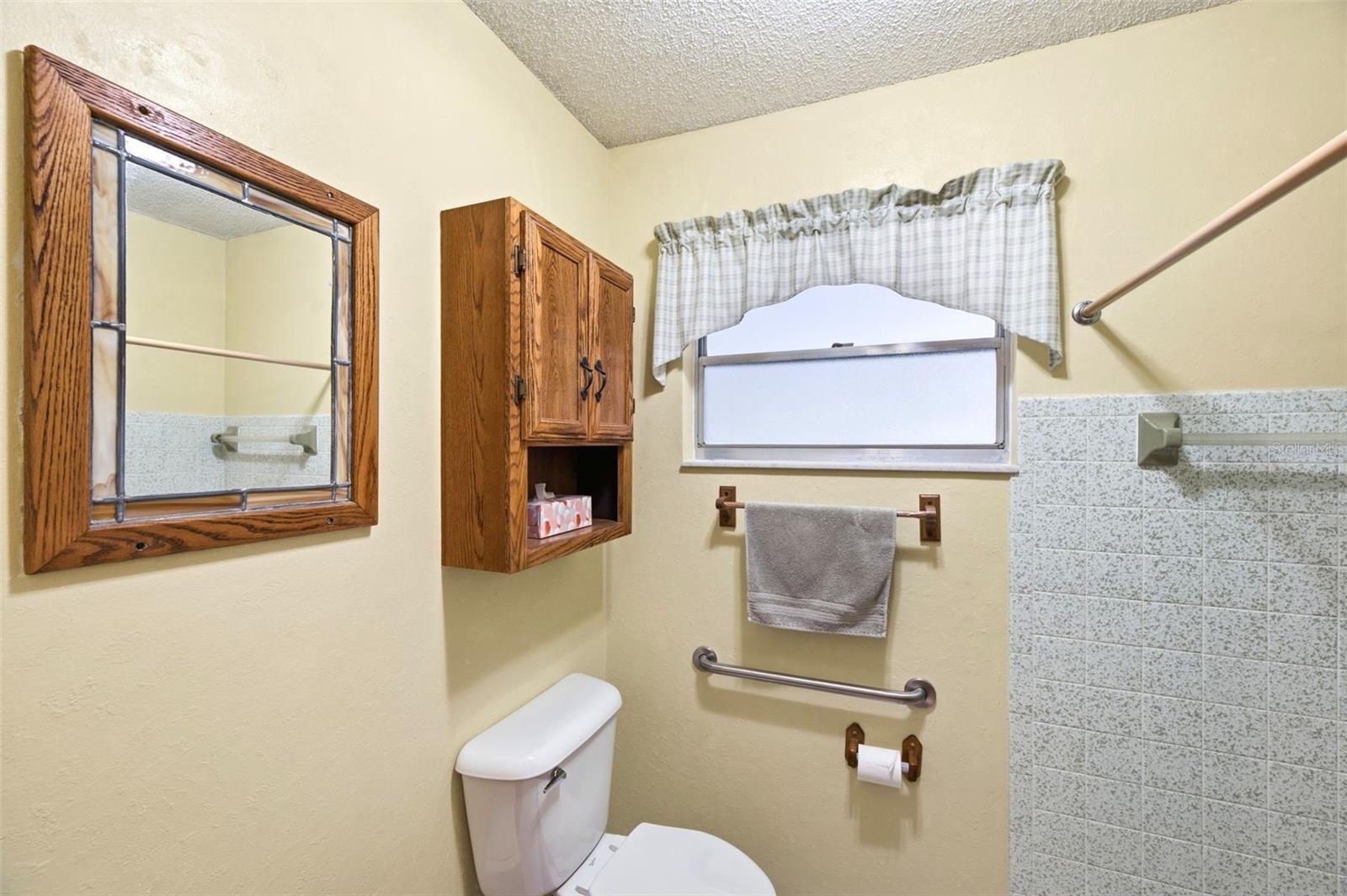 Private toilet & shower.