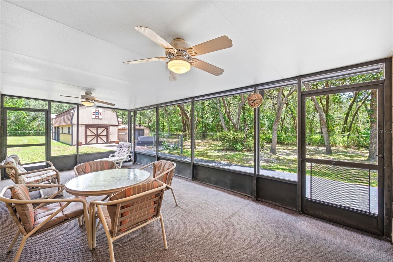 Very spacious screened lanai.
