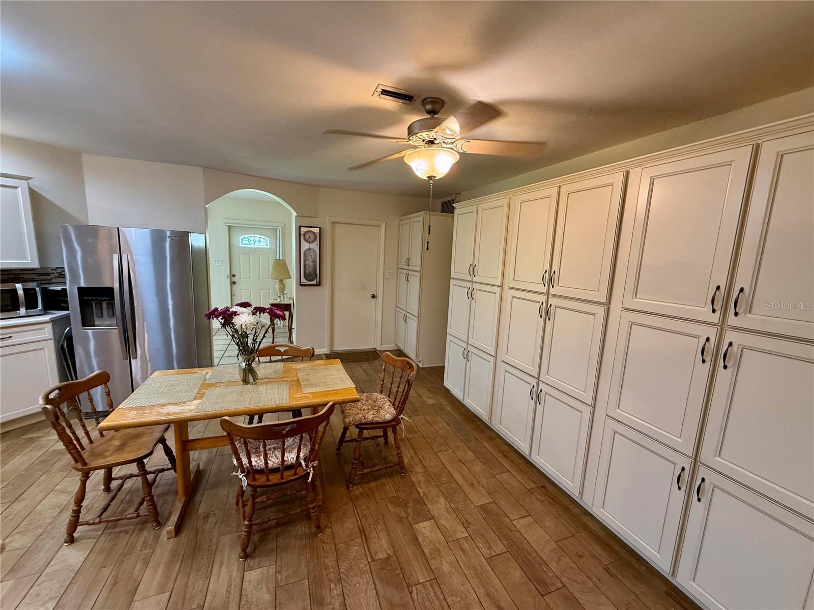 Additional wall cabinets