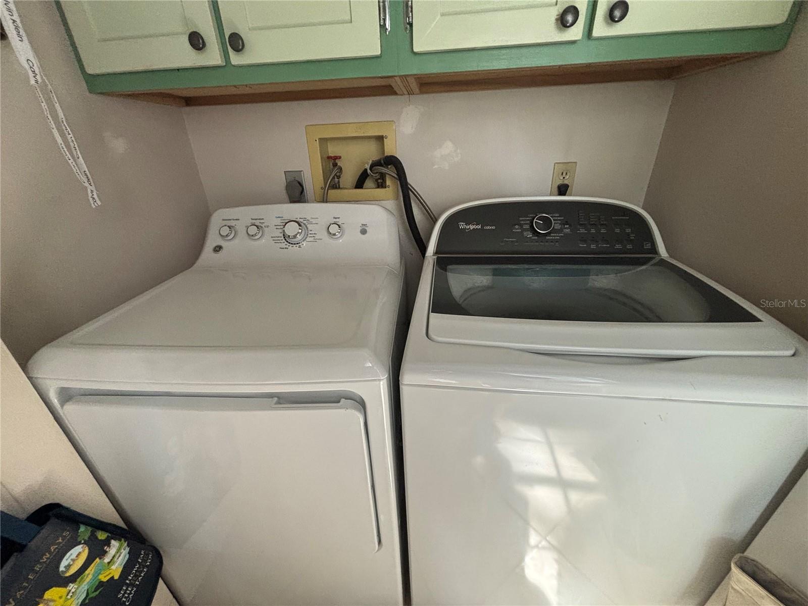 Washer & dryer