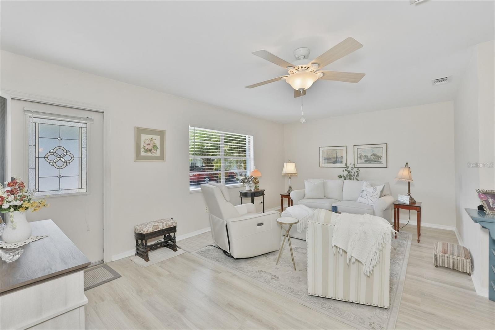 Living Room, looking from the Florida Room