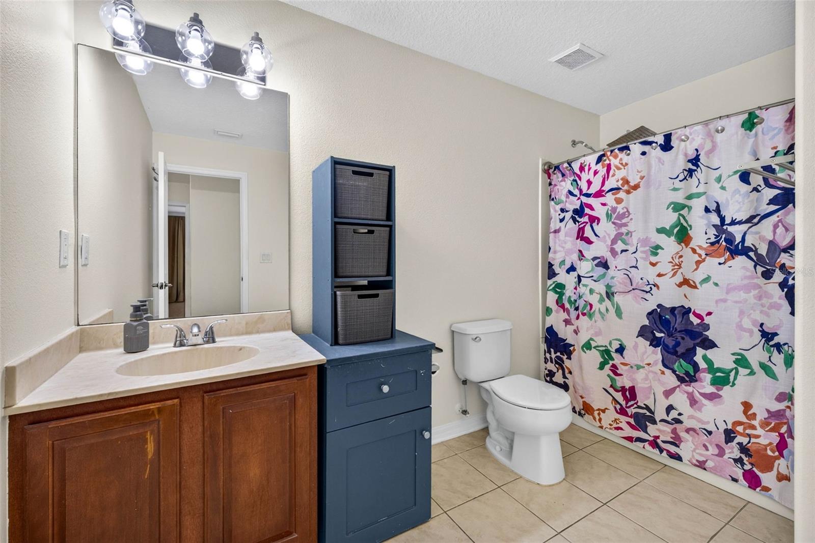Bathroom 2 2nd floor