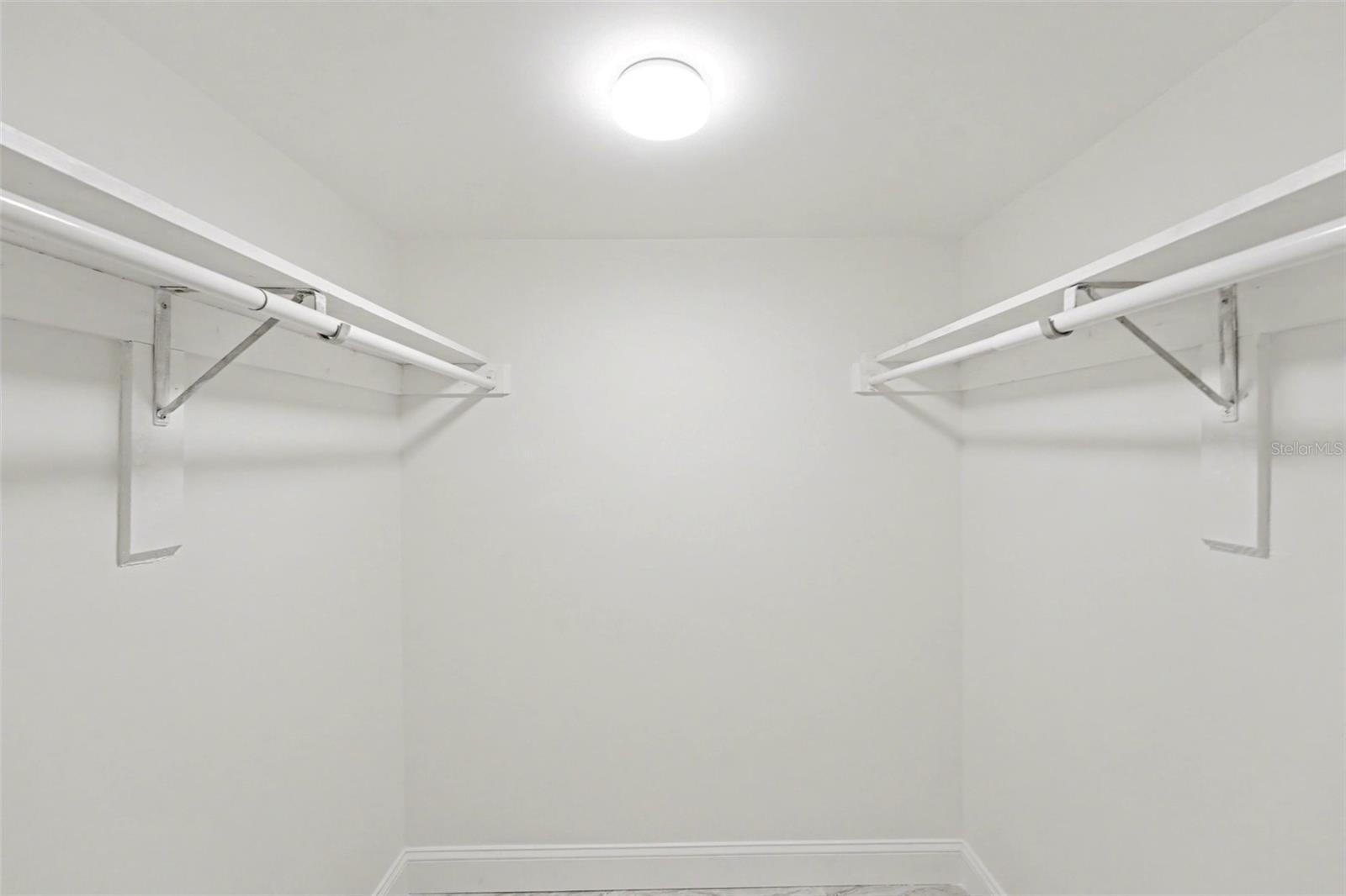Walk in closet