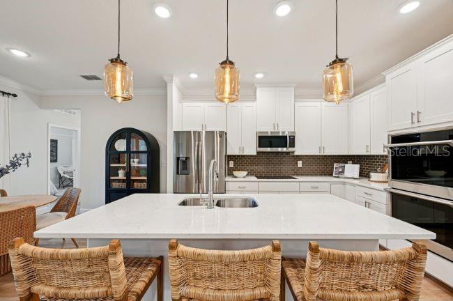 Model home - actual features may vary.