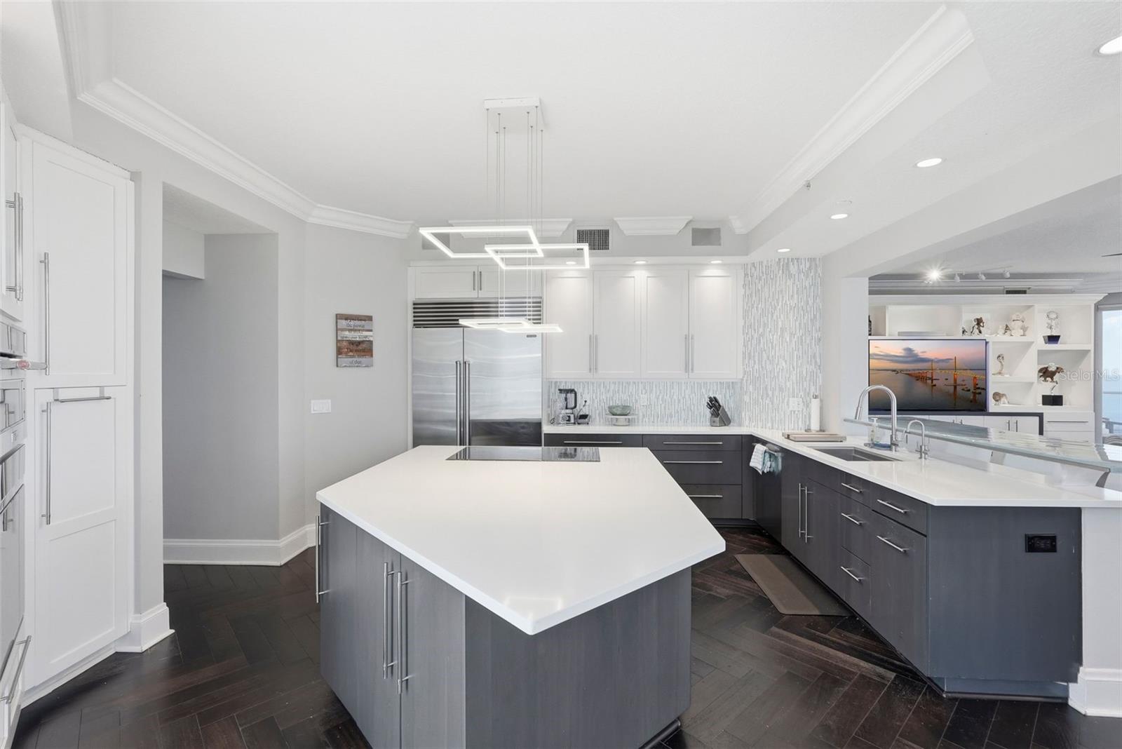 Spacious kitchen