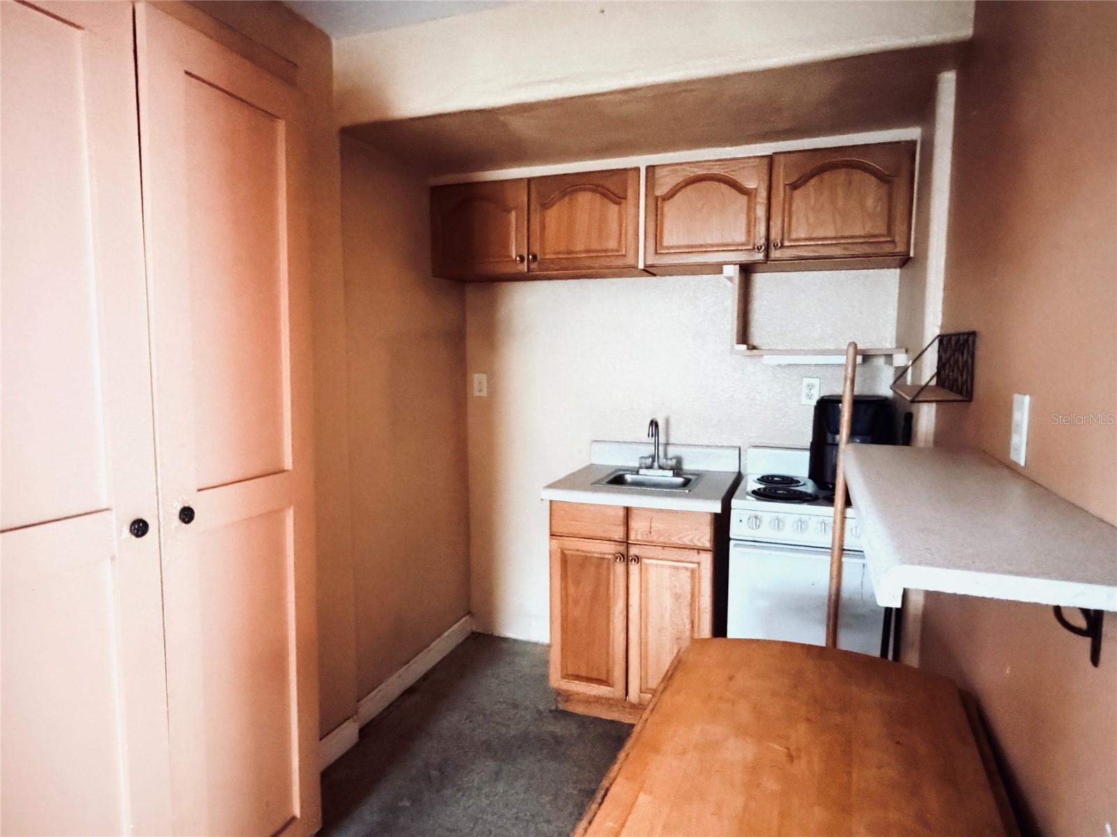 Apartment Kitchen